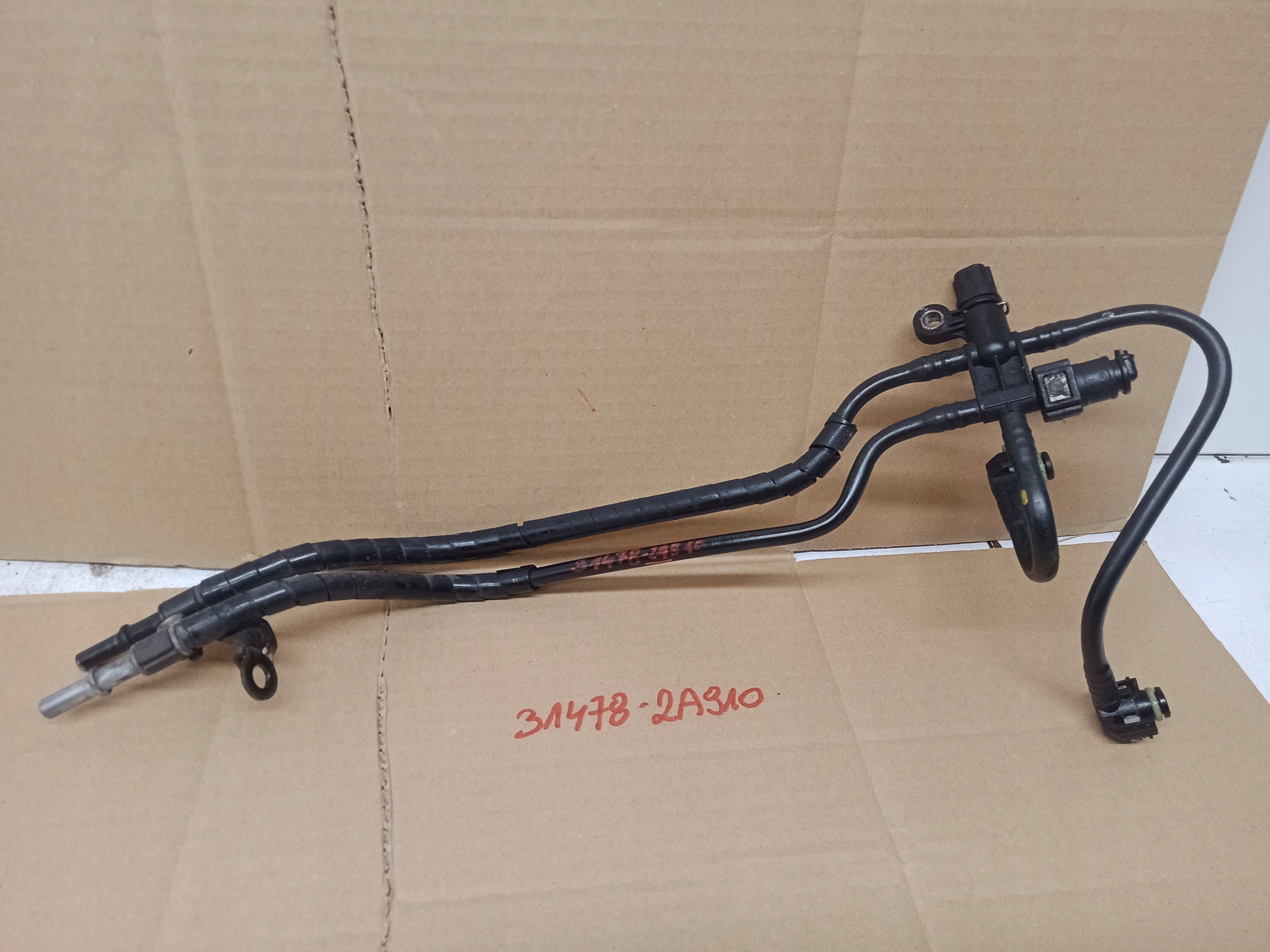 KIA CARENS IV fuel hoses 1,7CRDI 31478-2A910 2013
