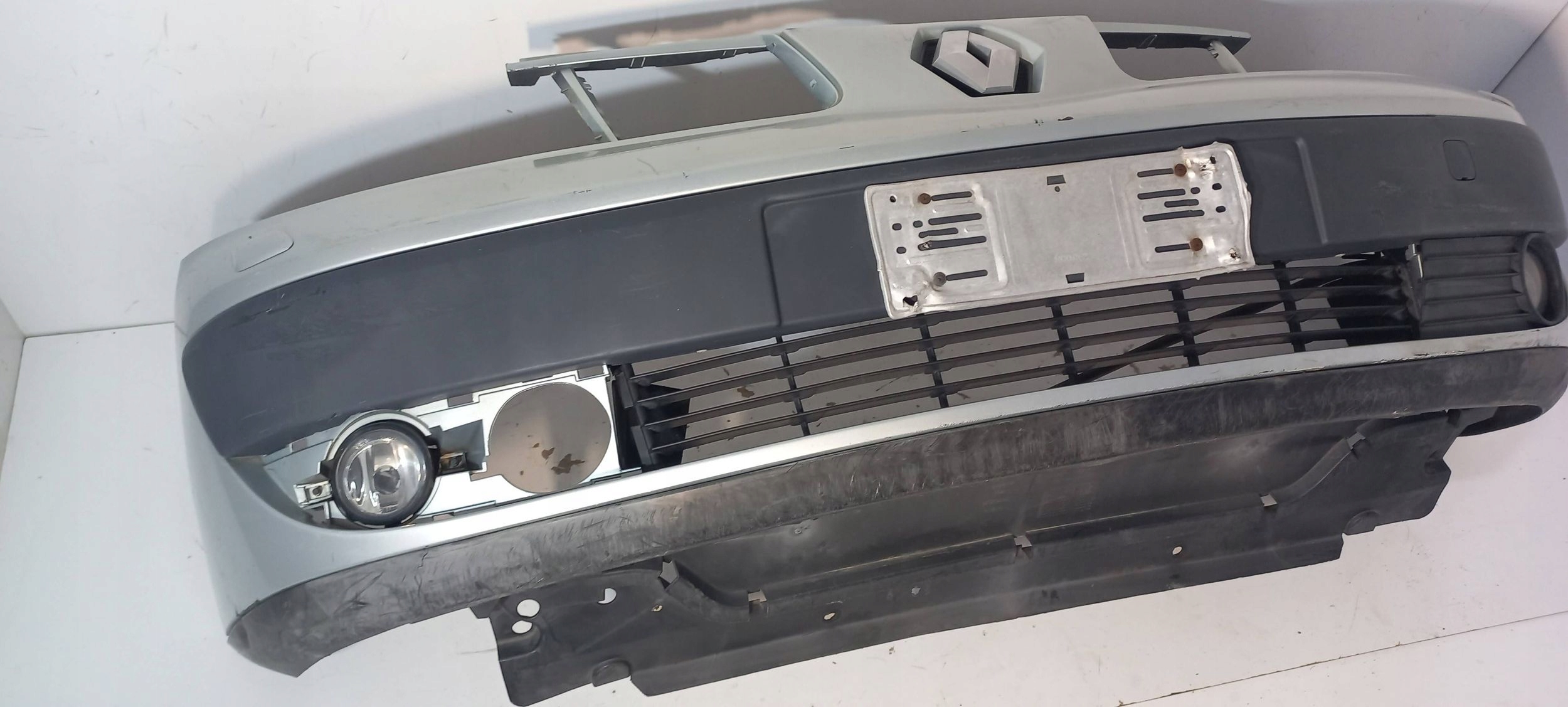 Renault Espace IV front bumper 8200102205 (ZD114)