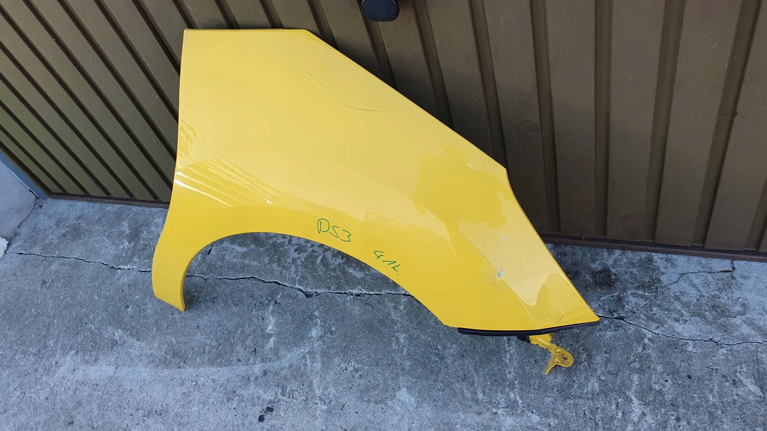 Citroen DS3 C3 10- right fender front front $