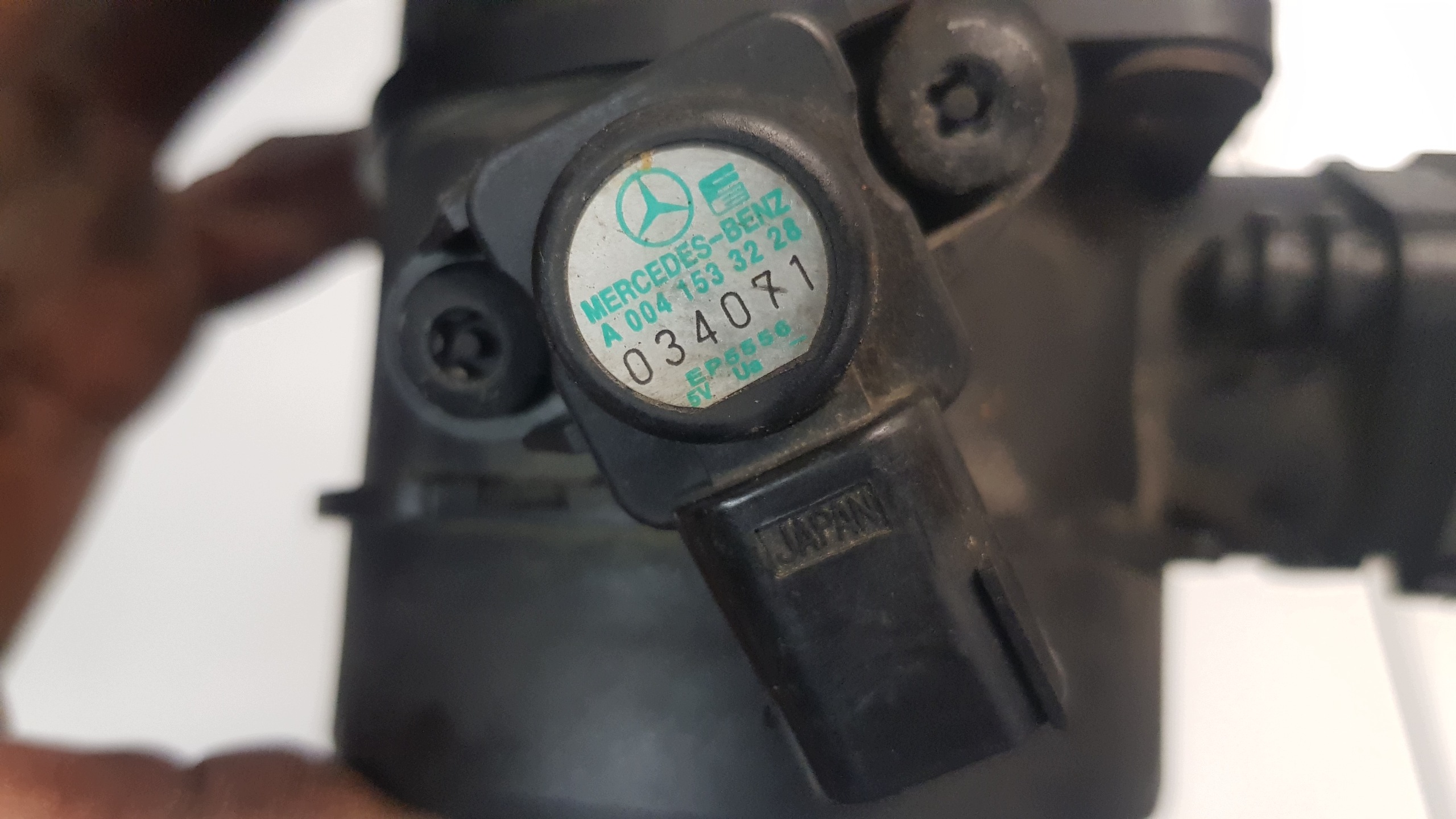 MERCEDES 2.2CDI 3.2 CDI flow meter 0281002535 A6460940048