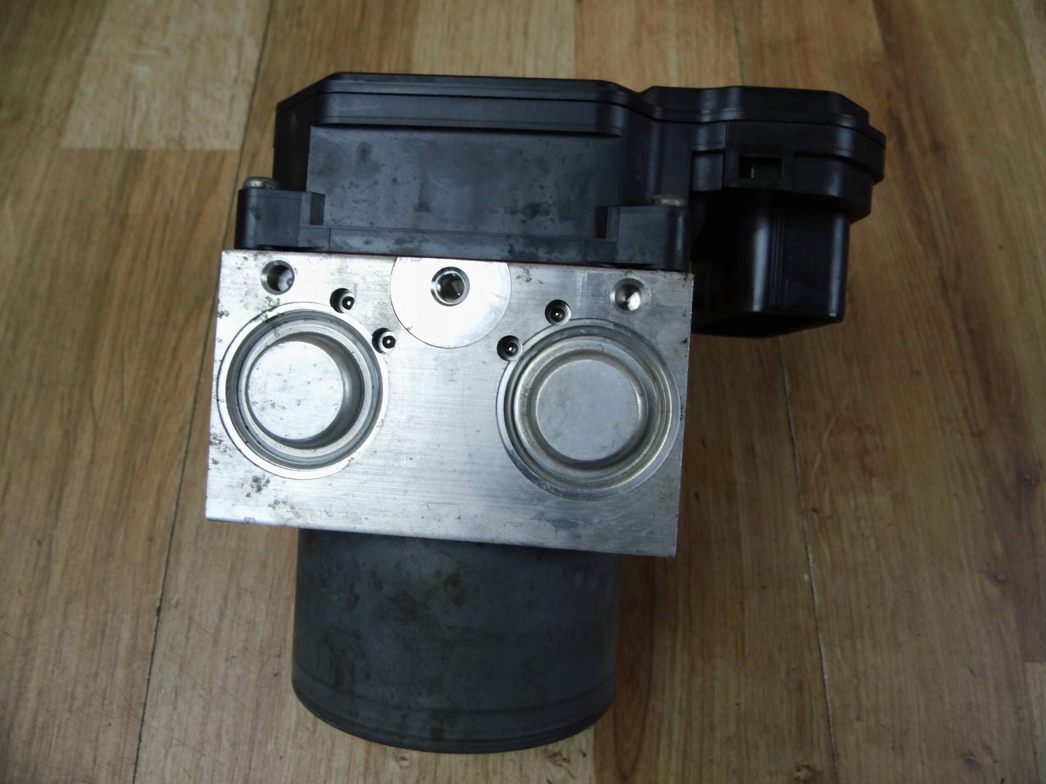 Toyota RAV4 IV Pompa ABS 116040-43570 44540-42410