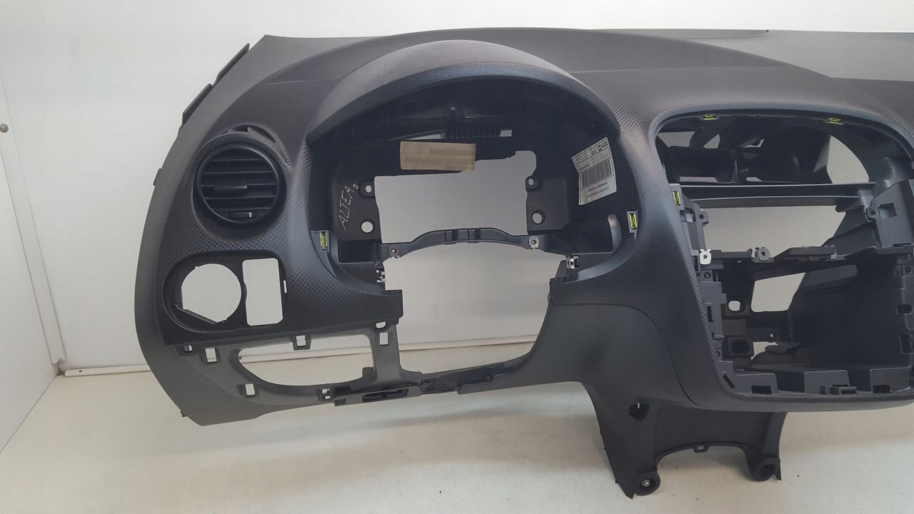 торпеда консоль ремни seat ALTEA 1,9 tdi