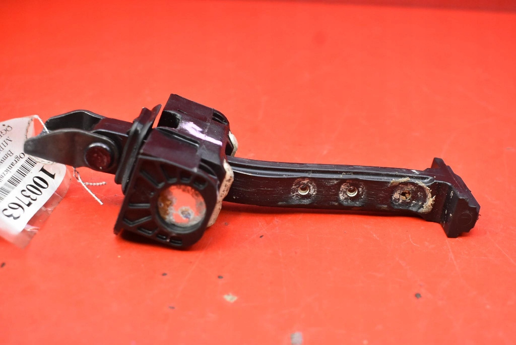 limiter door right front BMW X5 F15 13-18
