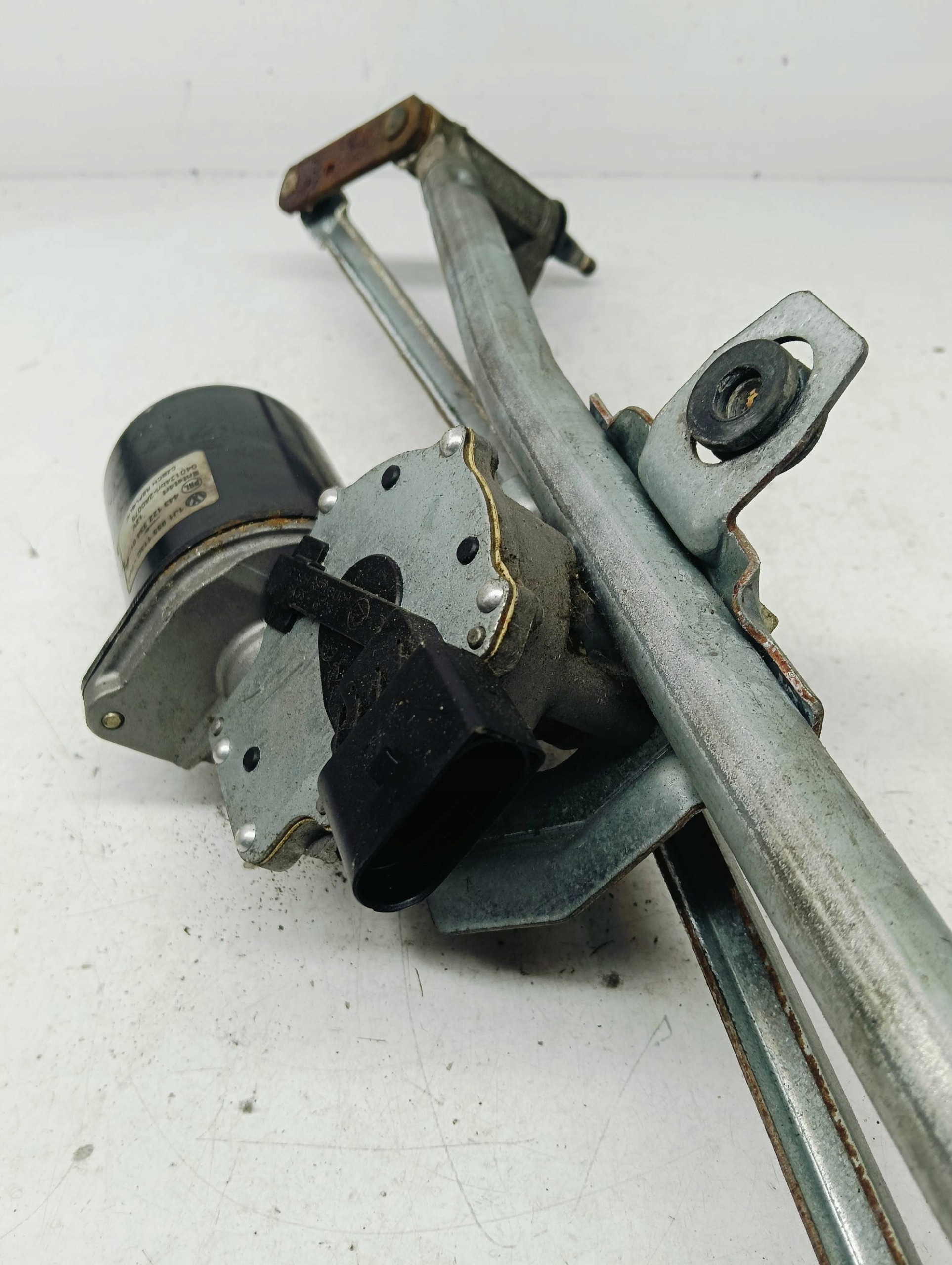 Wischergestänge Seat Leon und 1.9 TDI 1J1955113C