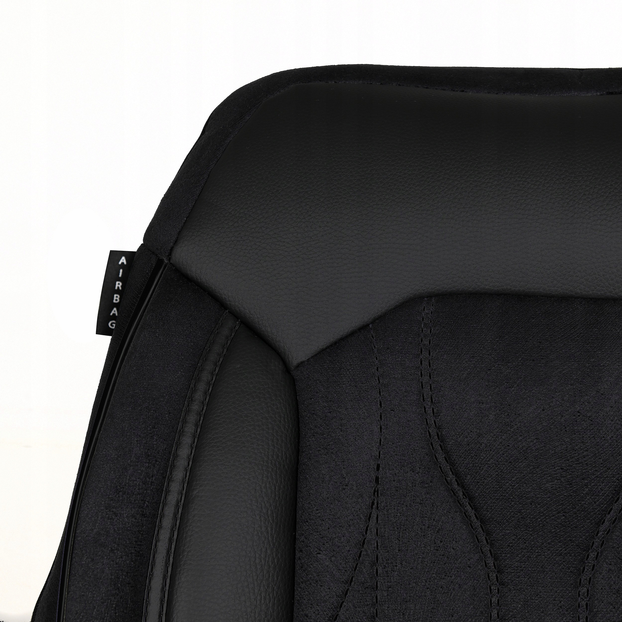 Pokrowce samochodowe Wildcar IsleOfMan Czarne Przód Rodzaj Uniwersalne