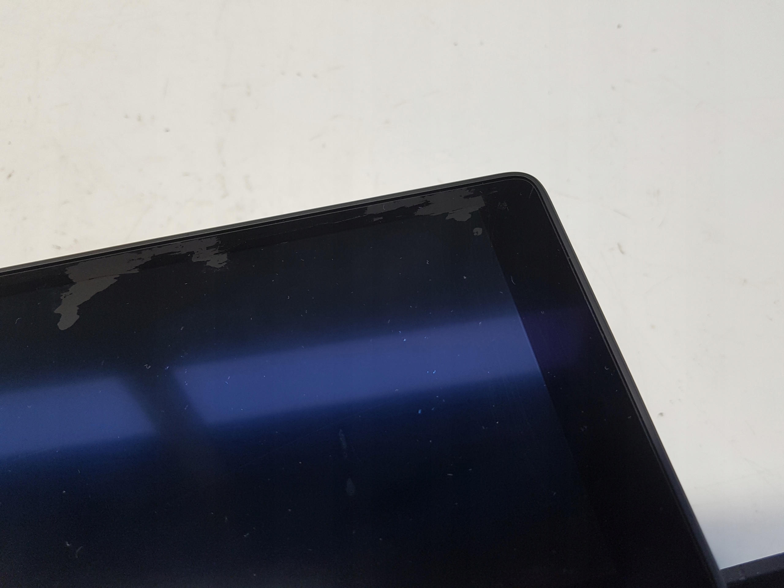 AUDI A4 B9 8W display monitor ekran