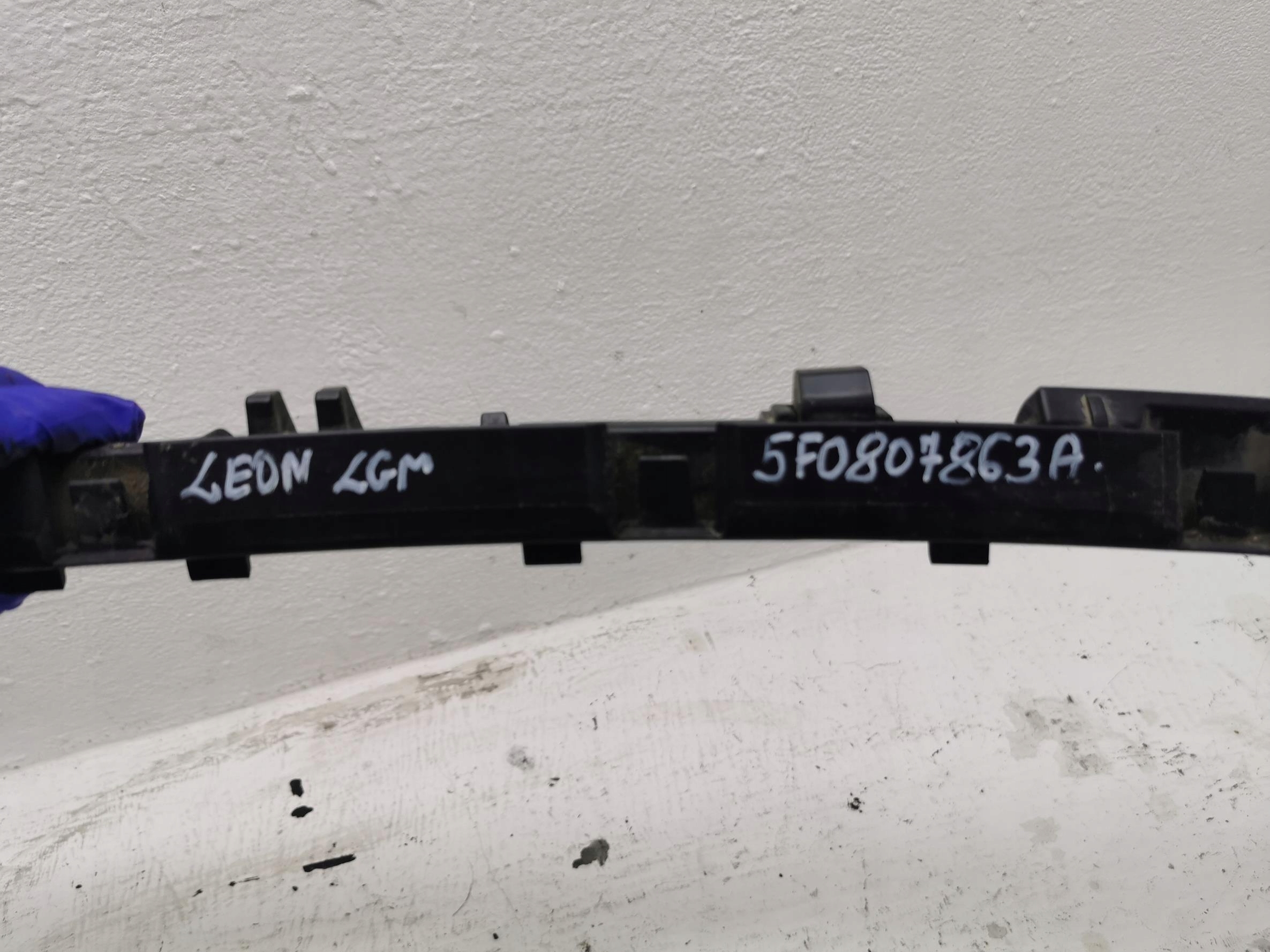 bumper bracket rear SEAT LEON III FR 5F0807863A