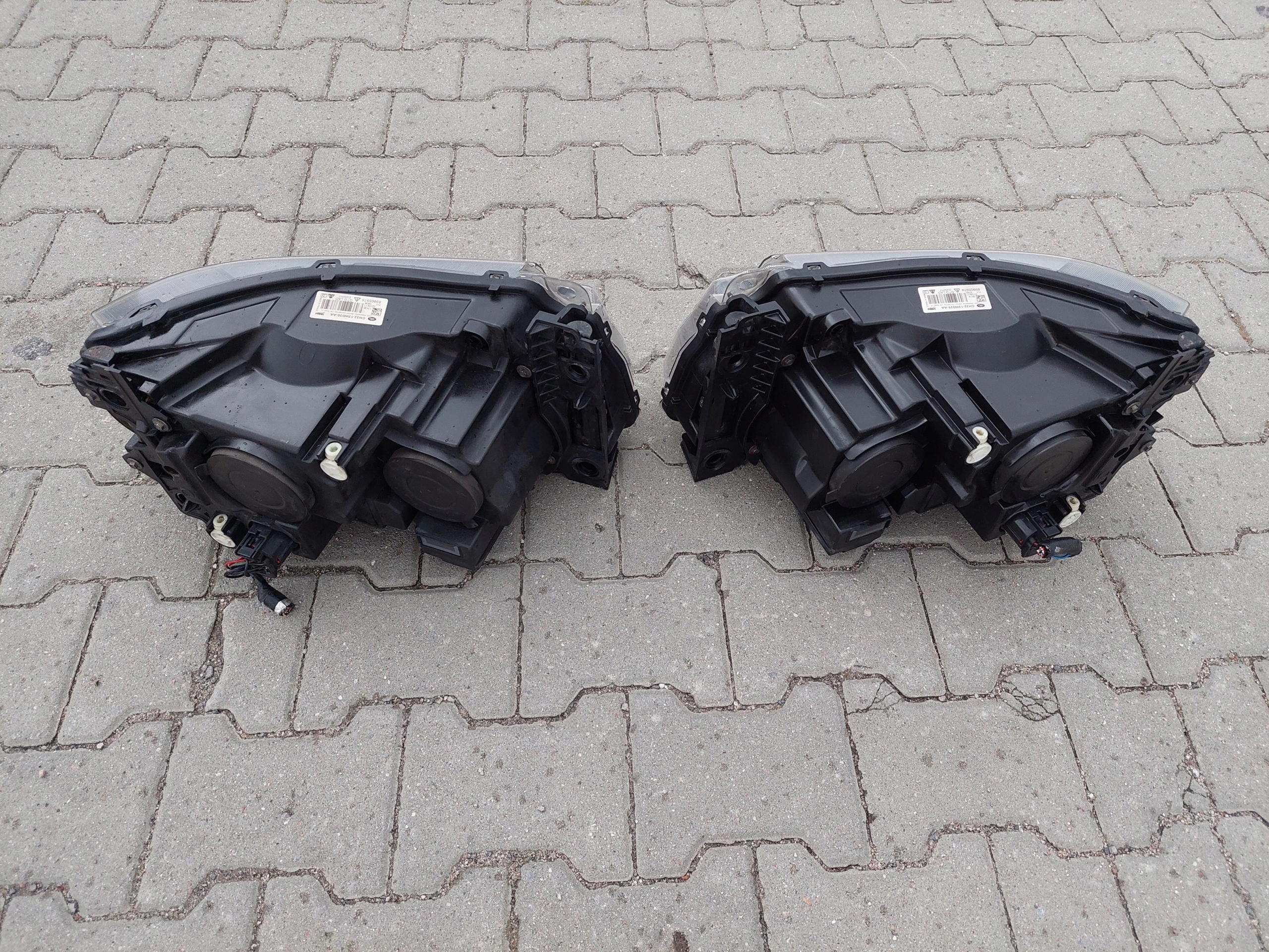 light front front left right XENON UK RANGE ROVER III SPORT L320 LIFT