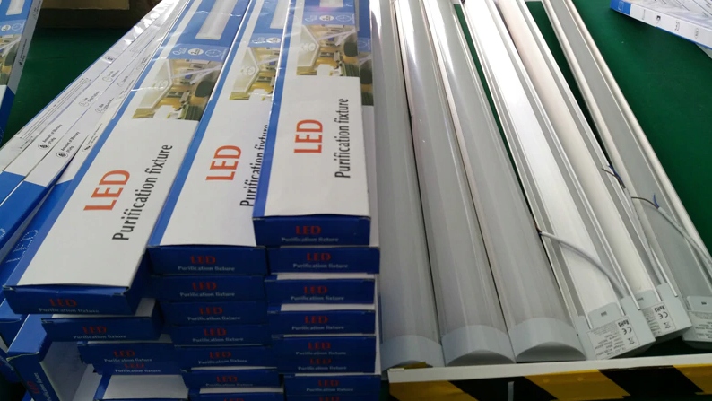 Lampa LED 60 cm natynkowa panel świetlówka 96 W Marka SATIS