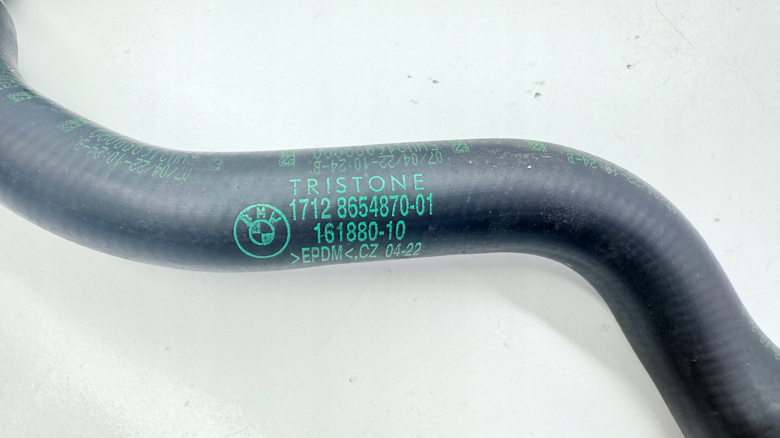 BMW G20 cijev crijevo prijenos vode 330E HYBRYDA 8654870
