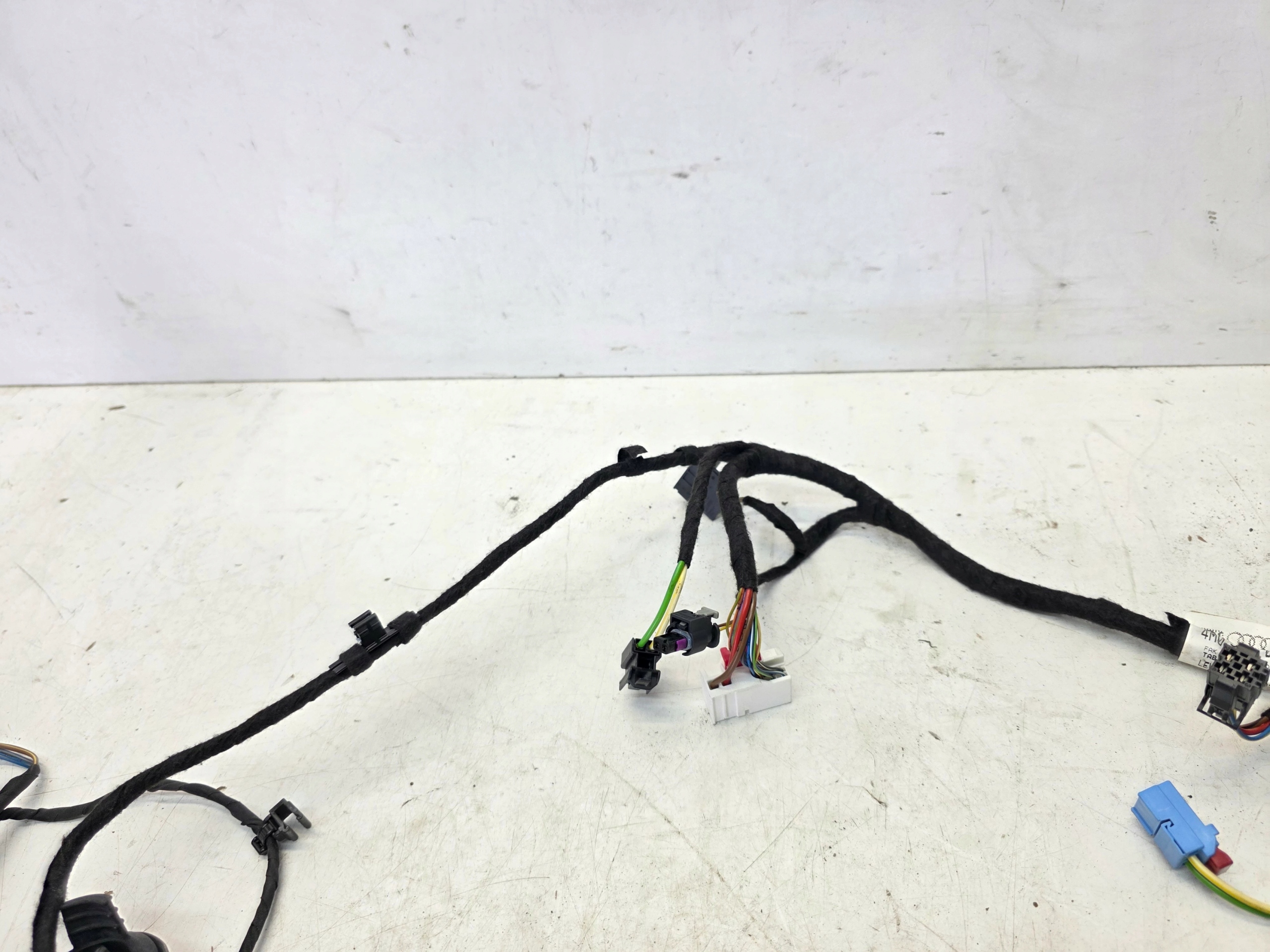 bundle door left front AUDI Q7 4M 4M0971029GA
