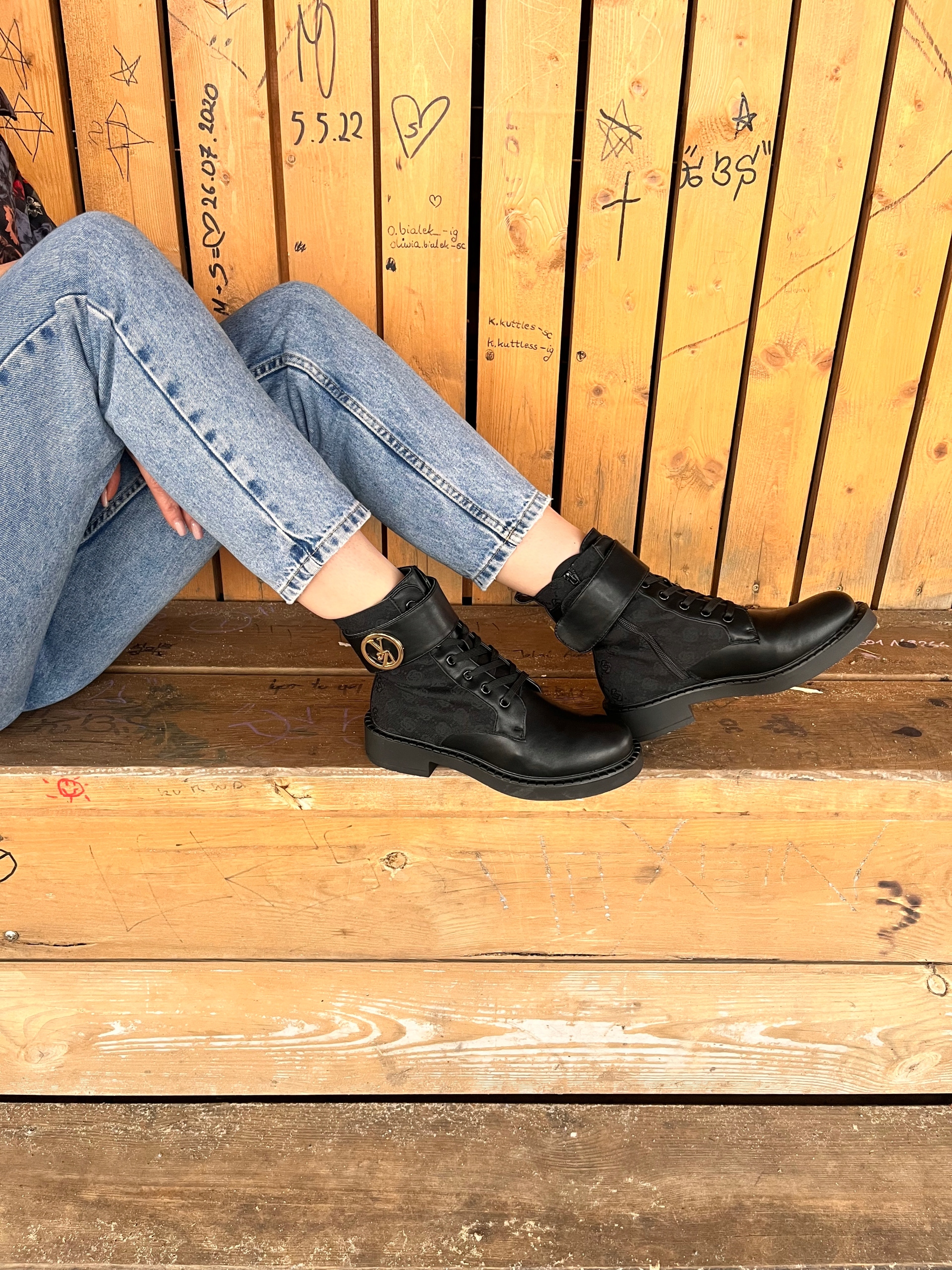 BOTKI DAMSKIE CZARNE WORKERY EKOSKÓRA 36 Kolekcja Całoroczna