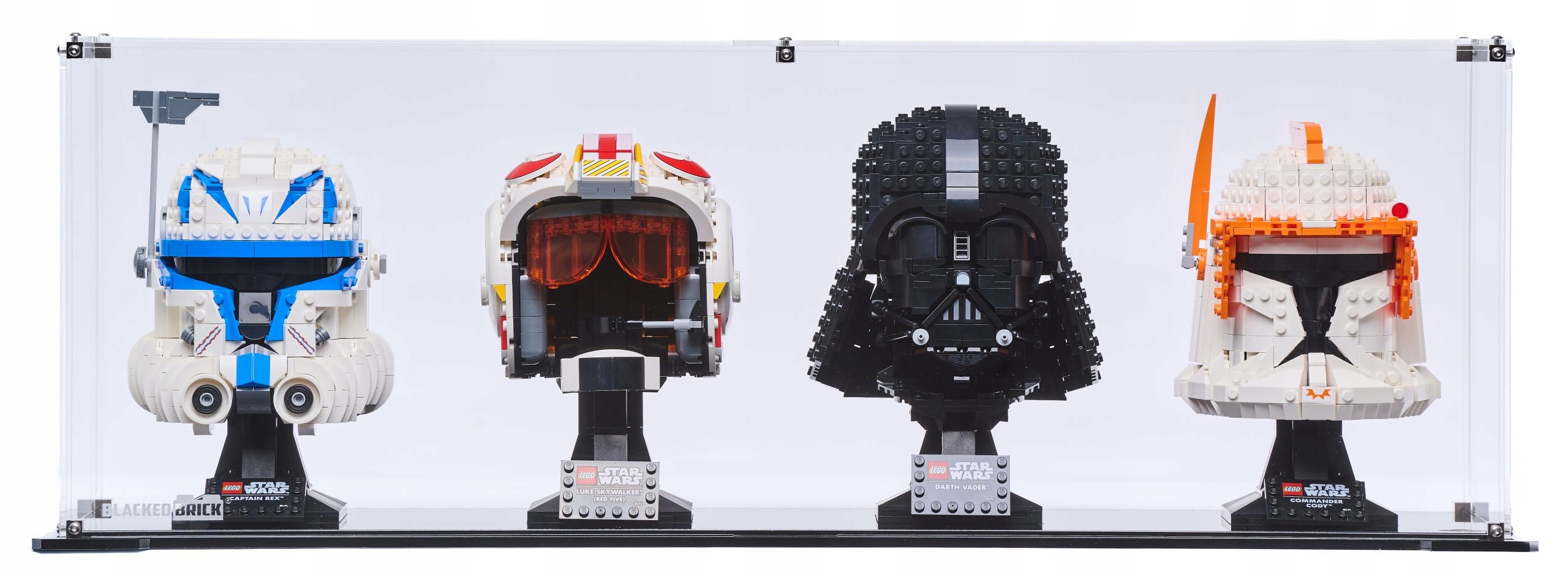 Vitrína Blacked Brick pre 4x Lego Helma Star Wars Marvel Heroes DC