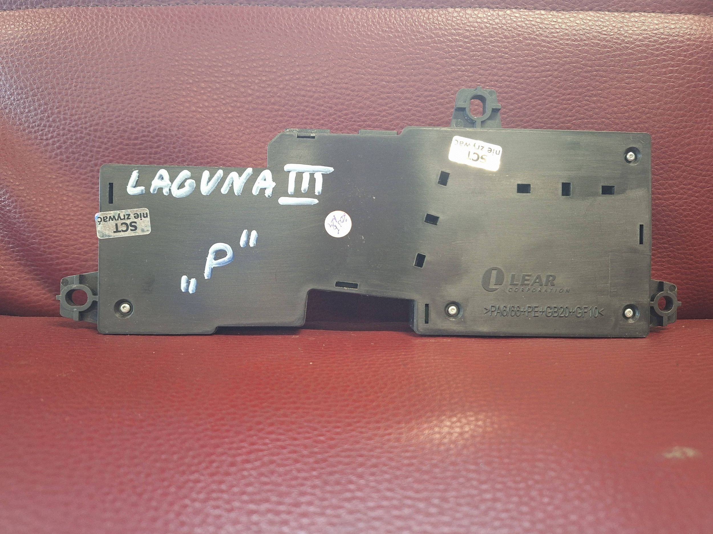 running board controls front side right Renault Laguna III 443754300