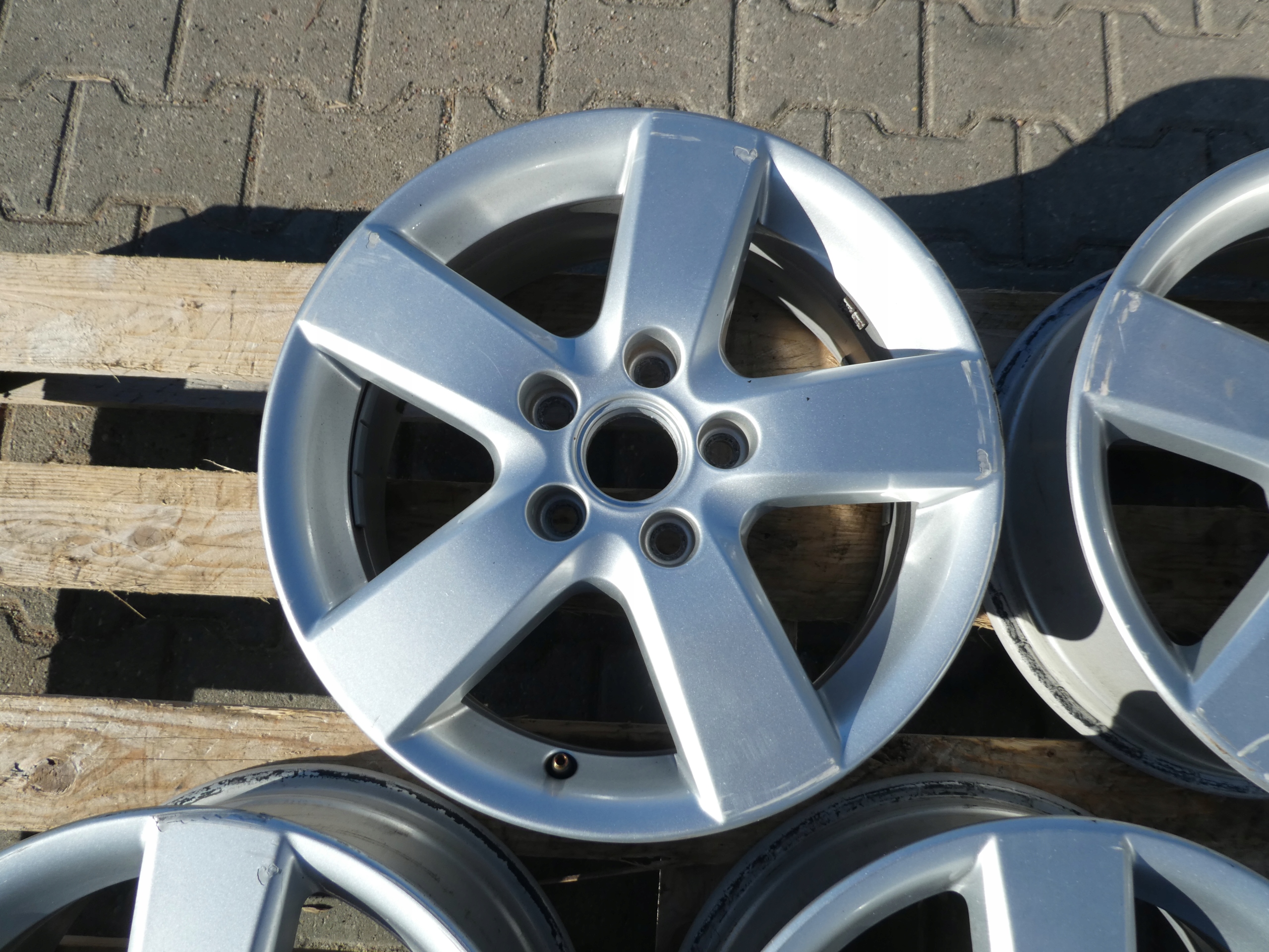 4X disc 5X112 16 VW 1T0601025M