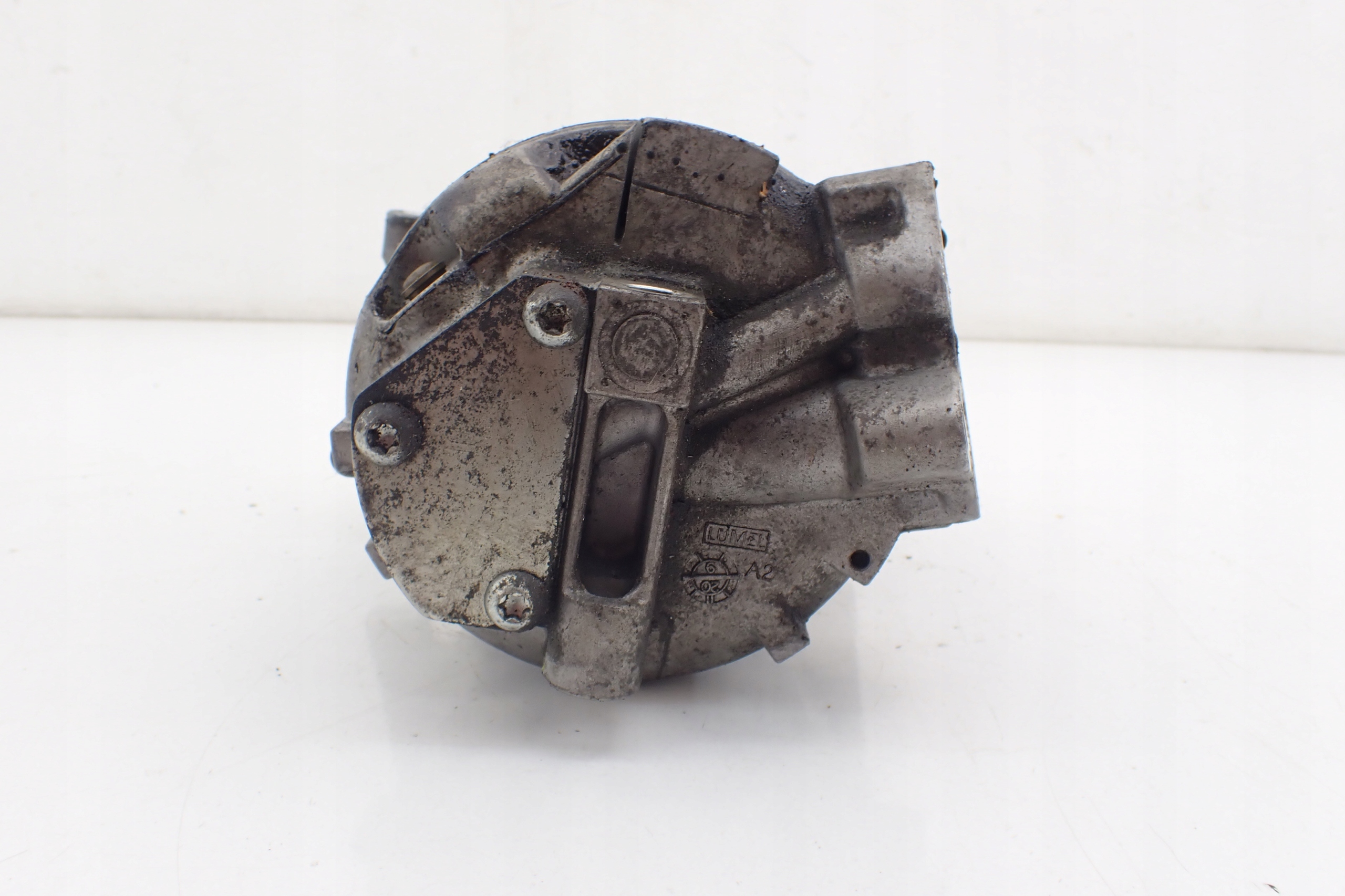 renault TRAFIC III компрессор кондиционера 926001732R