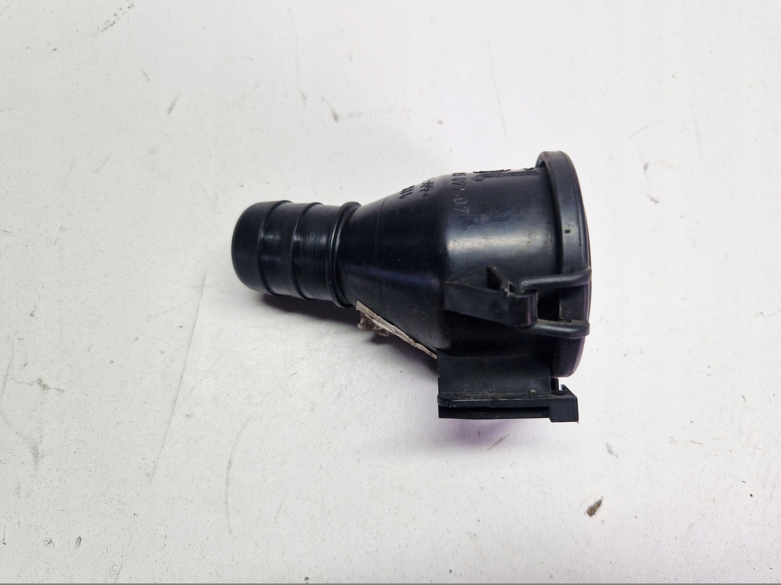 rohr Tankklappe der Spritzdüse BMW 1 E81 E87 7075099