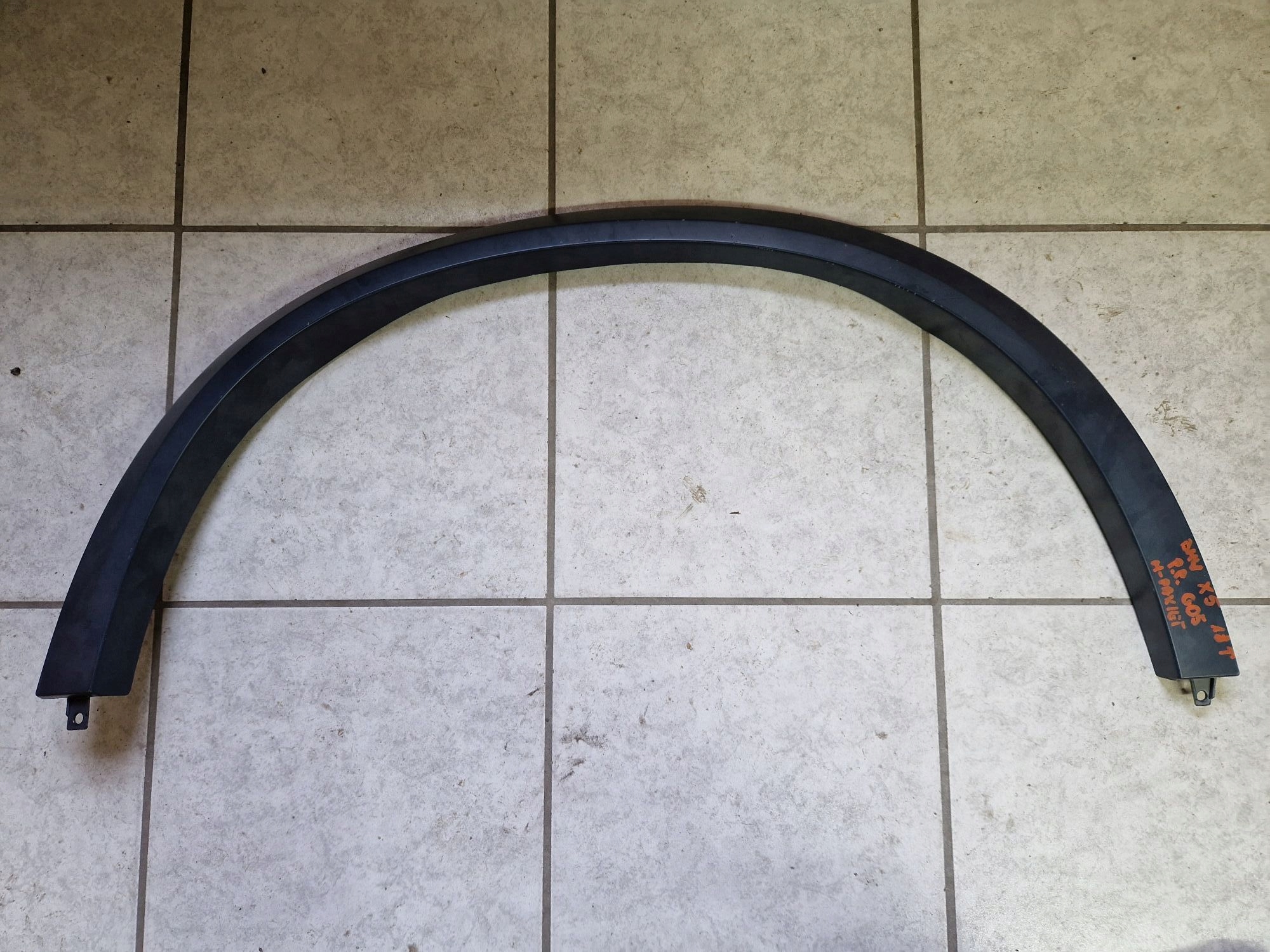 cap for fender right front BMW X5 G05 m-packet