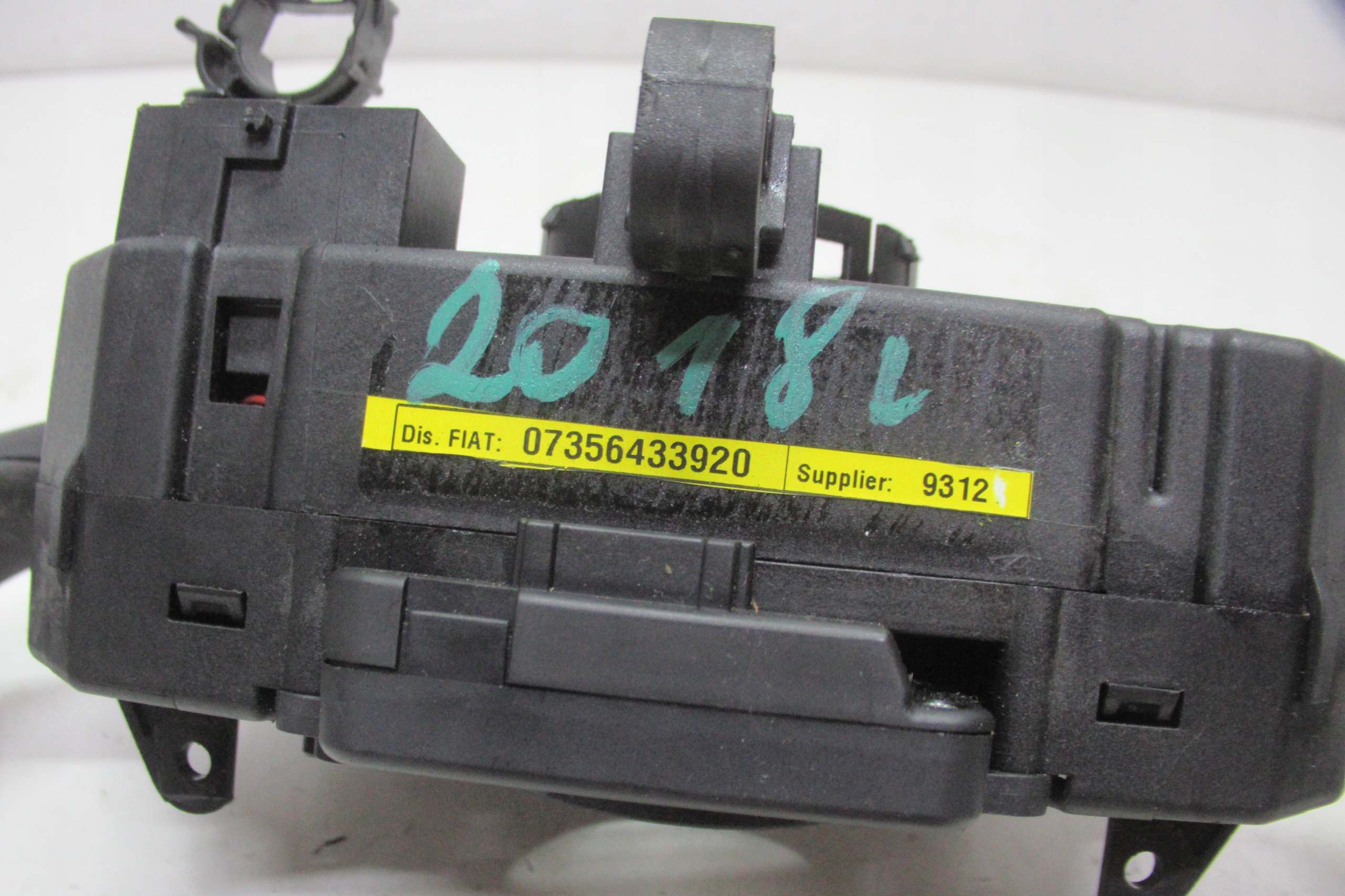 JUMPER DUCATO BOXER 2,0 HDI 18R commande levier commodo sous volant 07356433920