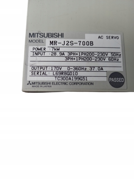 Mitsubishi MR-J2S-700B Serwowzmacniacz do 7kW Model MR-J2S-700B
