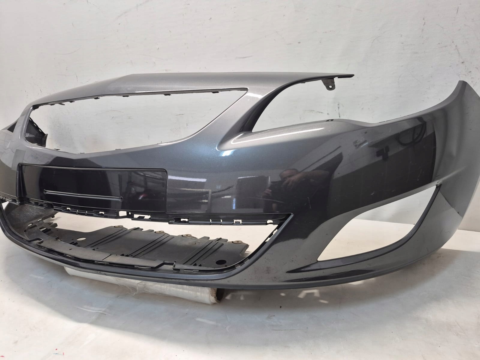 OPEL ASTRA IV 4 J 09-12 bumper front front