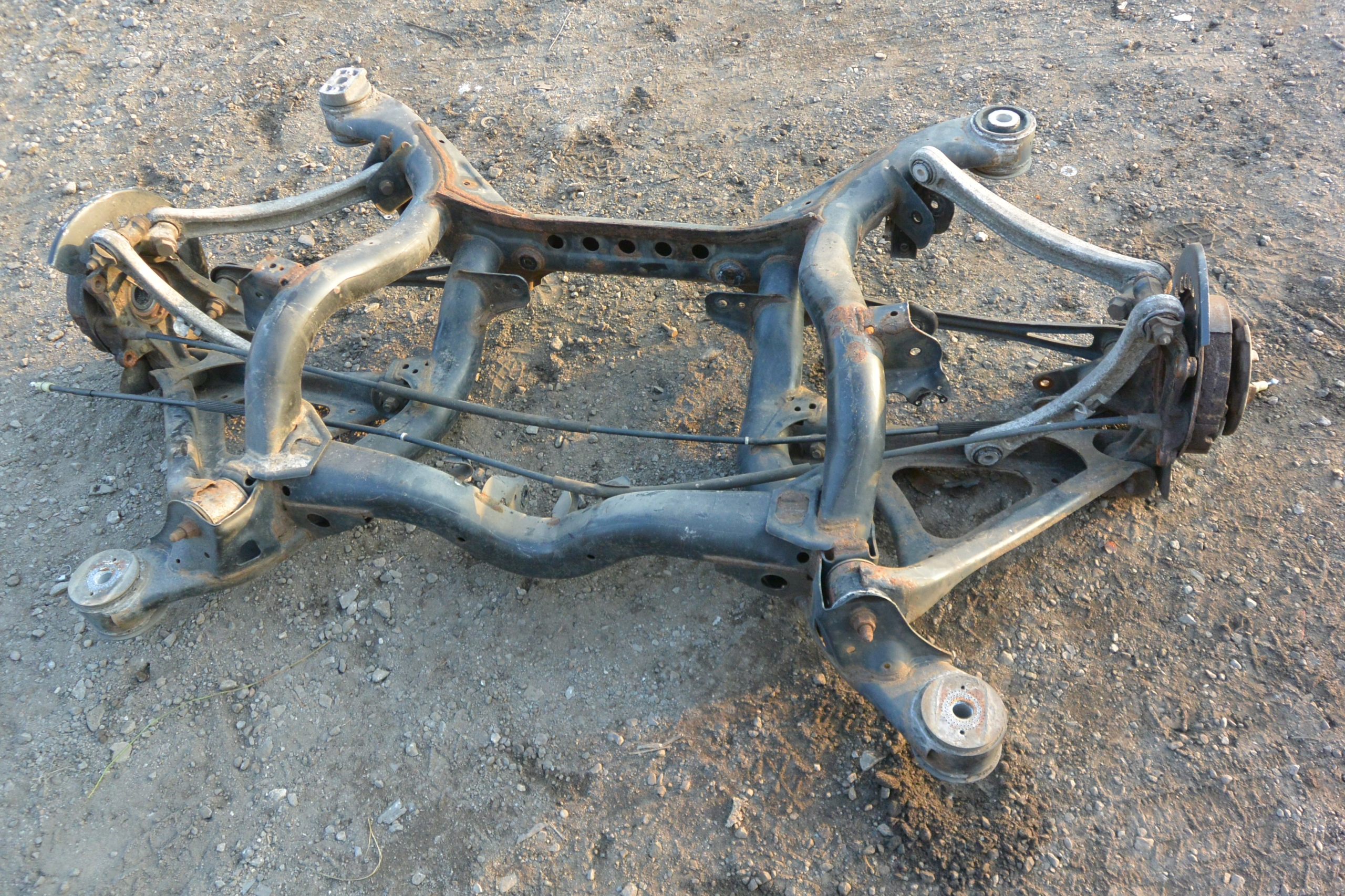 subframe axle beam arm swing rear part AUDI Q7 4L