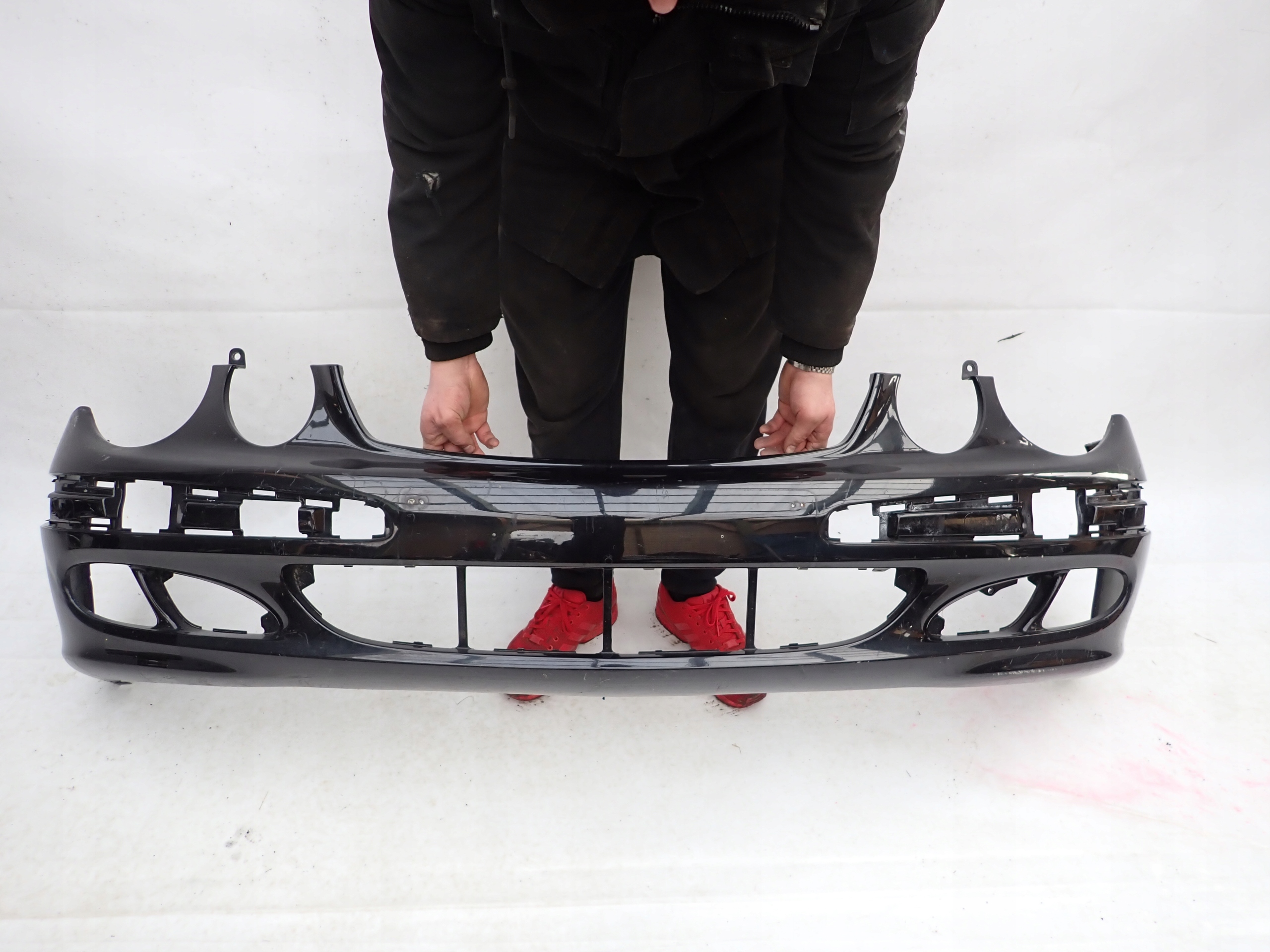 MERCEDES E-KLASA W211 CLASSIC 02-06 ZDERZAK PRZÓD PRZEDNI