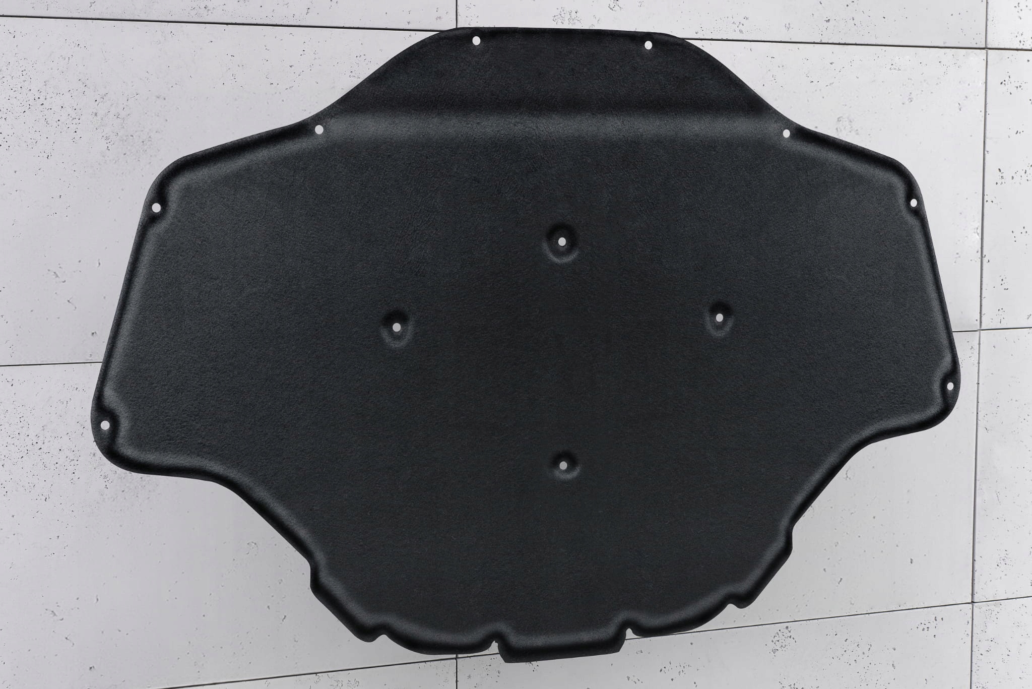 BMW SERIA 5 G30 17+ WYGŁUSZENIE MASKI 51487352219 + SPINKI Numer katalogowy oryginału 51487352219