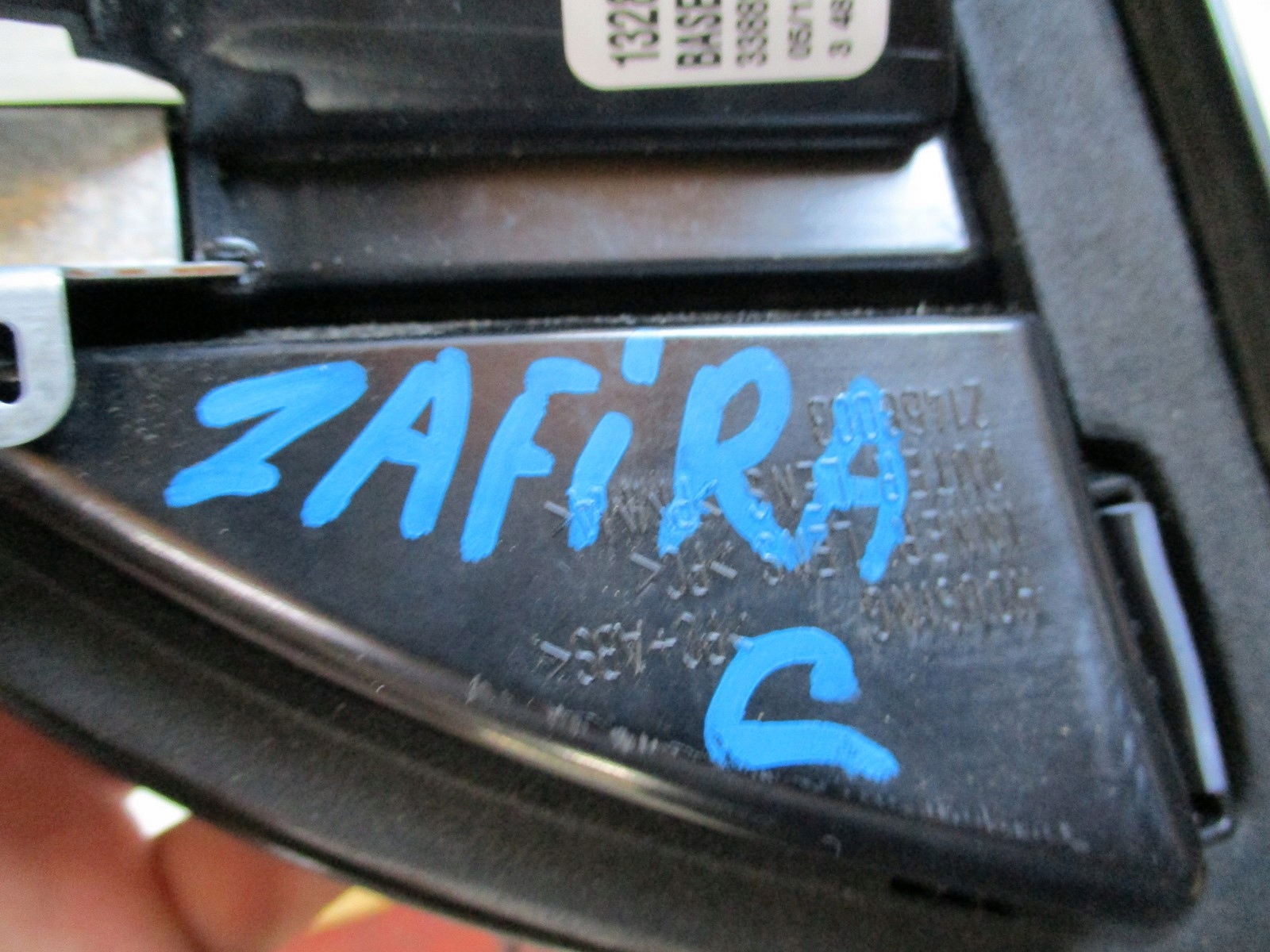 light rear OPEL ZAFIRA C for the bonnet right