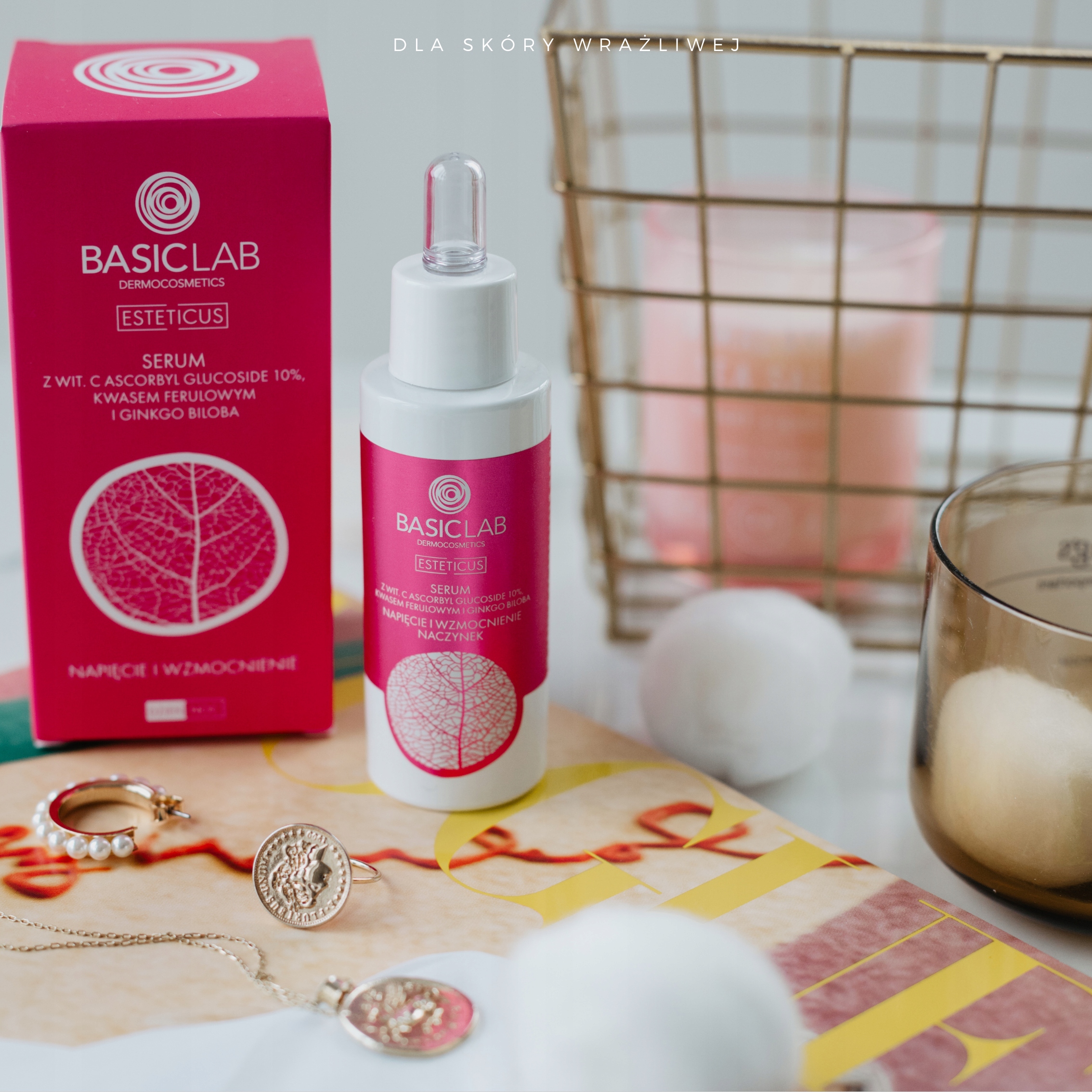 BasicLab Odmładzające Serum Przeciwzmarszczkowe z Witaminą C 10% 30 ml Kod producenta 5907637951246