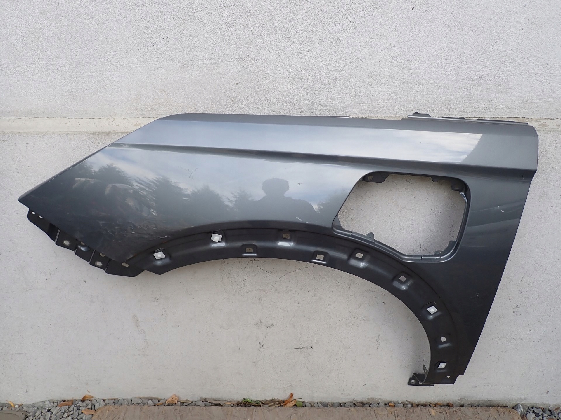 fender left front front SSANGYONG KORANDO C300 E MOTION ELECTRIC 2022