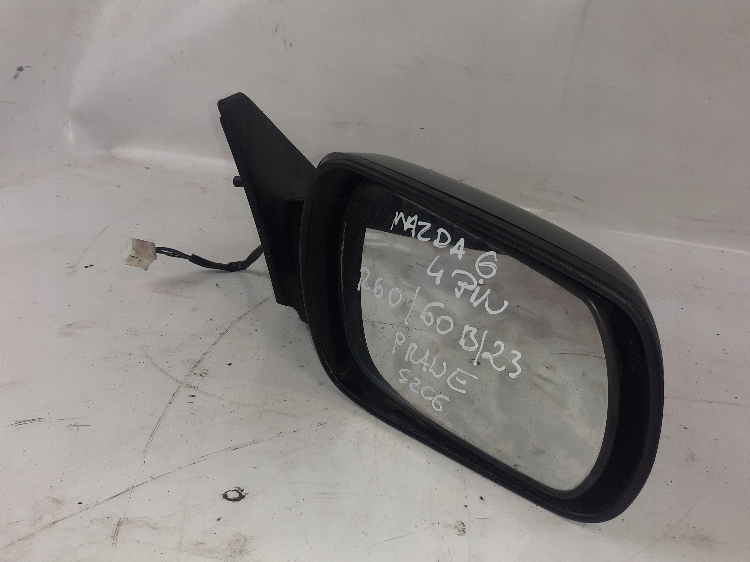 Mazda 6 and mirror right electrics
