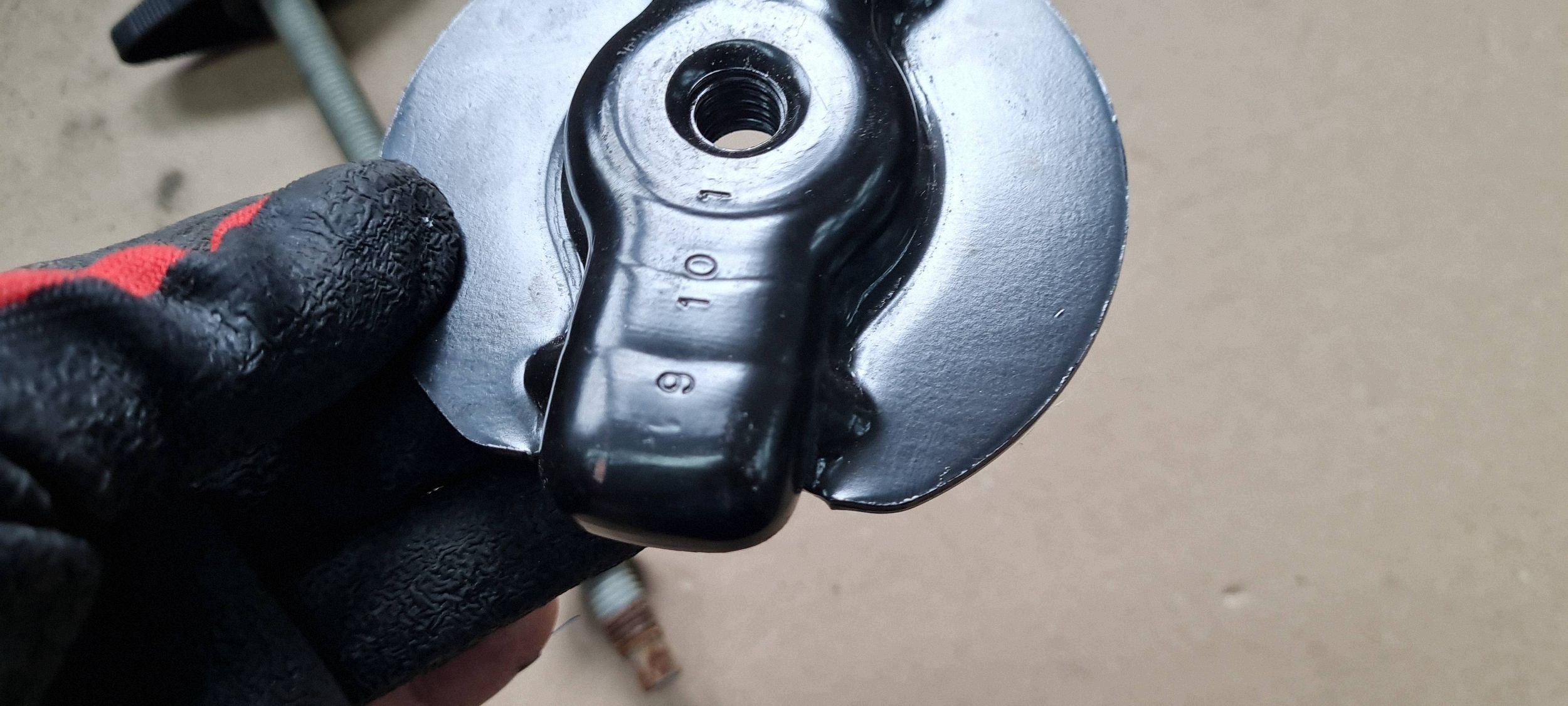 Ford Edge II 2020 ST LIFT Vis Poignée Support plaque Roues de la roue de secours