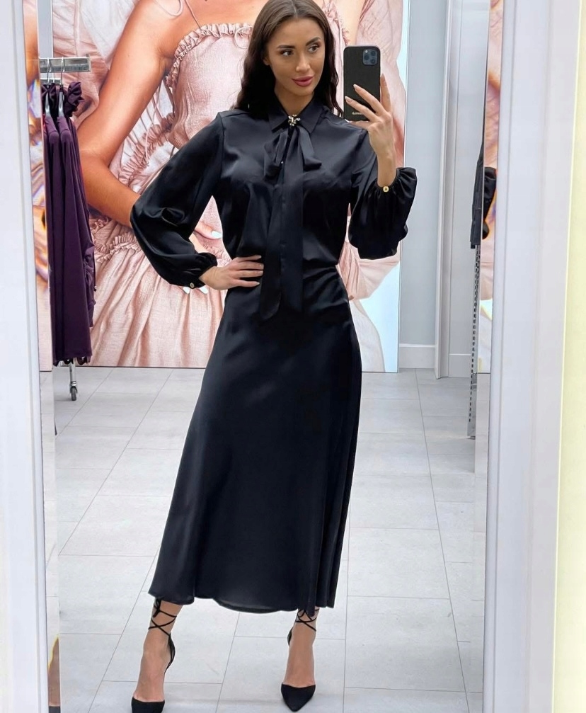 Košile Elegantní černá saténová s šálou 1059 Lalous vel