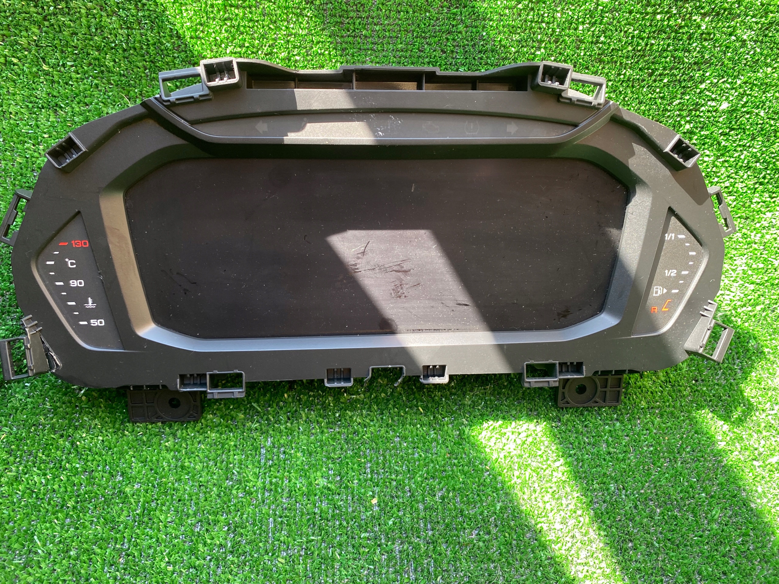 83A920700C VIRTUAL COCKPIT AUDI