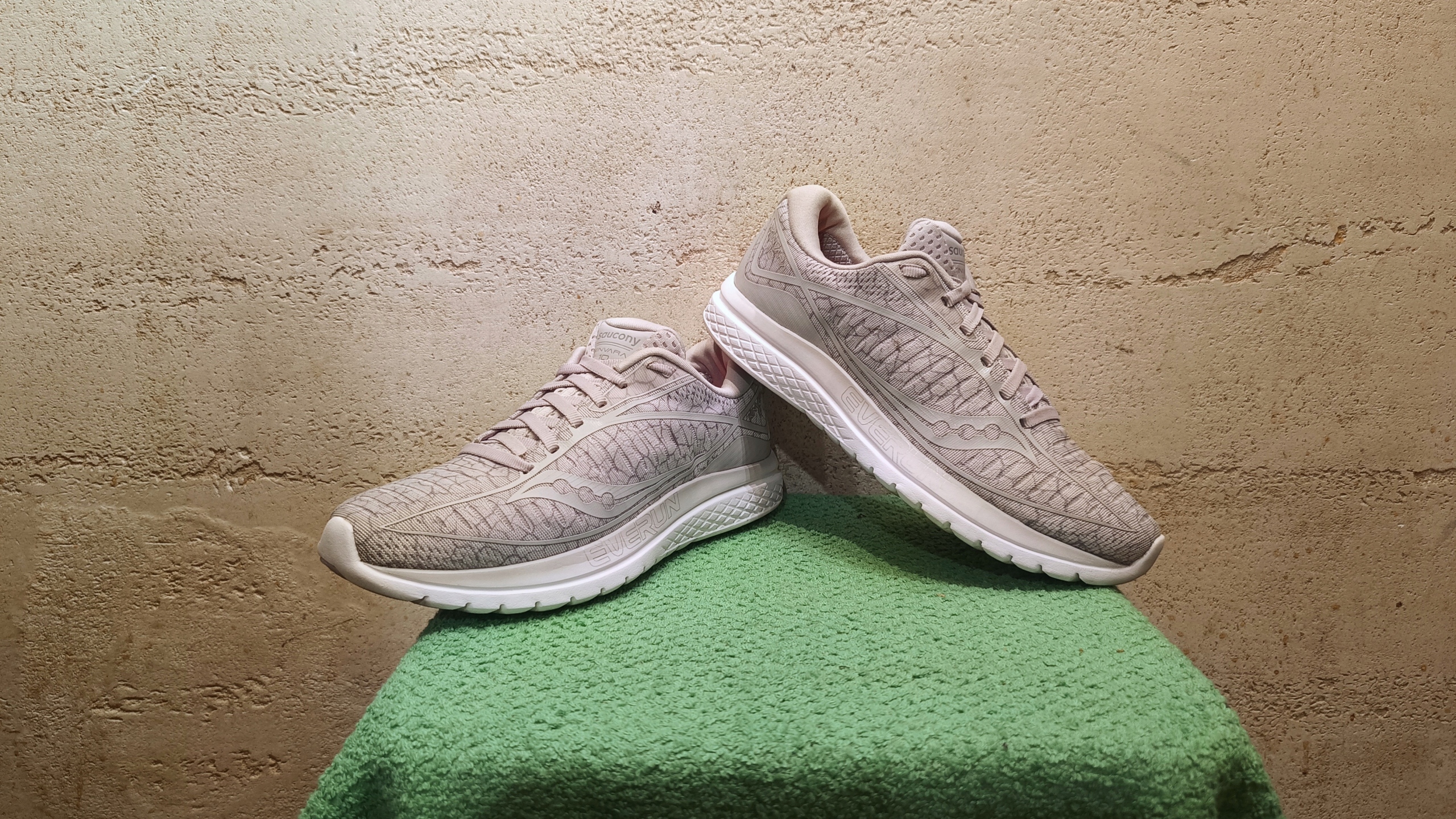 SAUCONY KINVARA 10 STAN BARDZO DOBRY