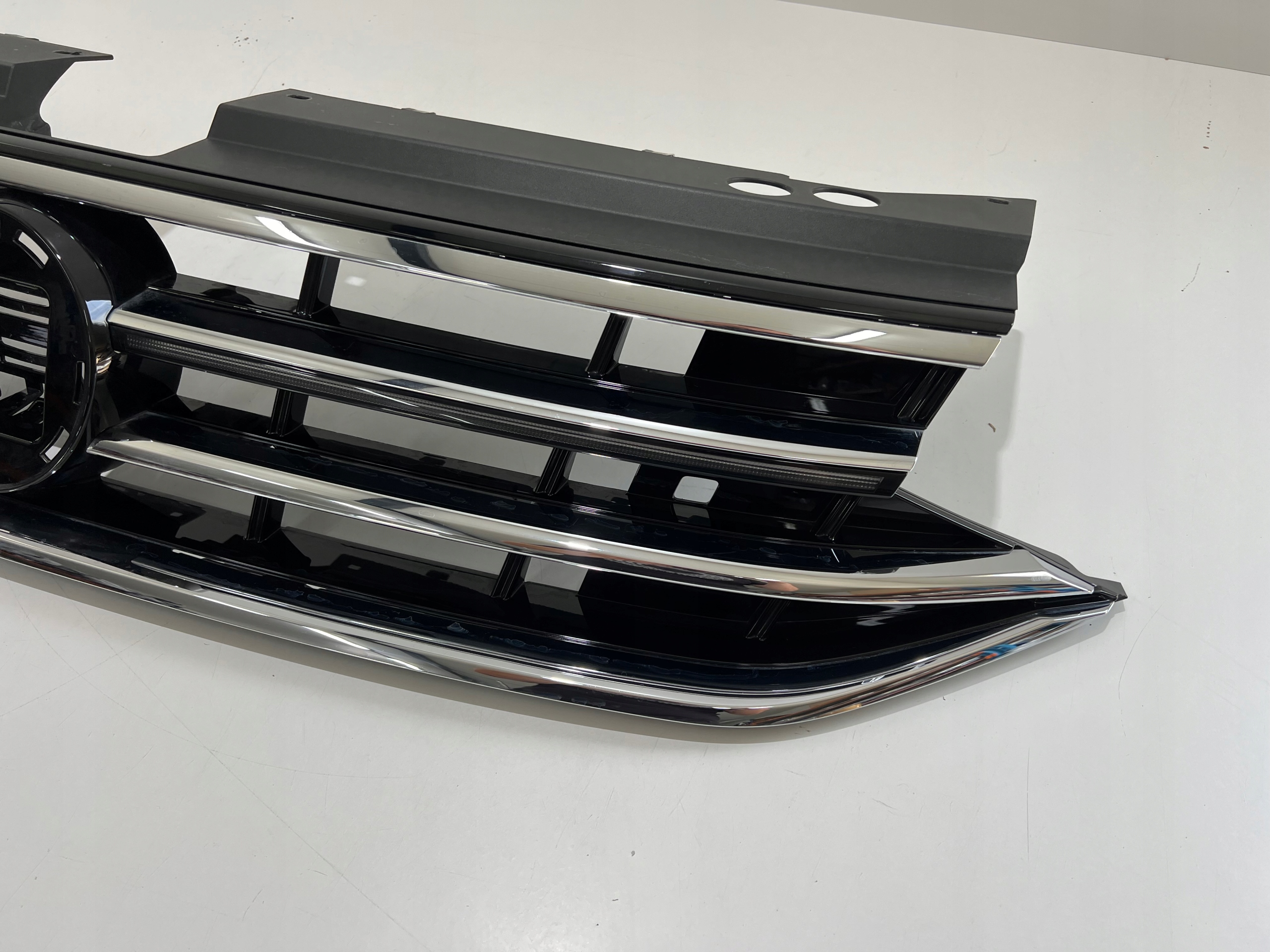 VW Tiguan Kühlergrill FRONTGRILL Kühlergitter 5NN853655 - Thumbnail 5