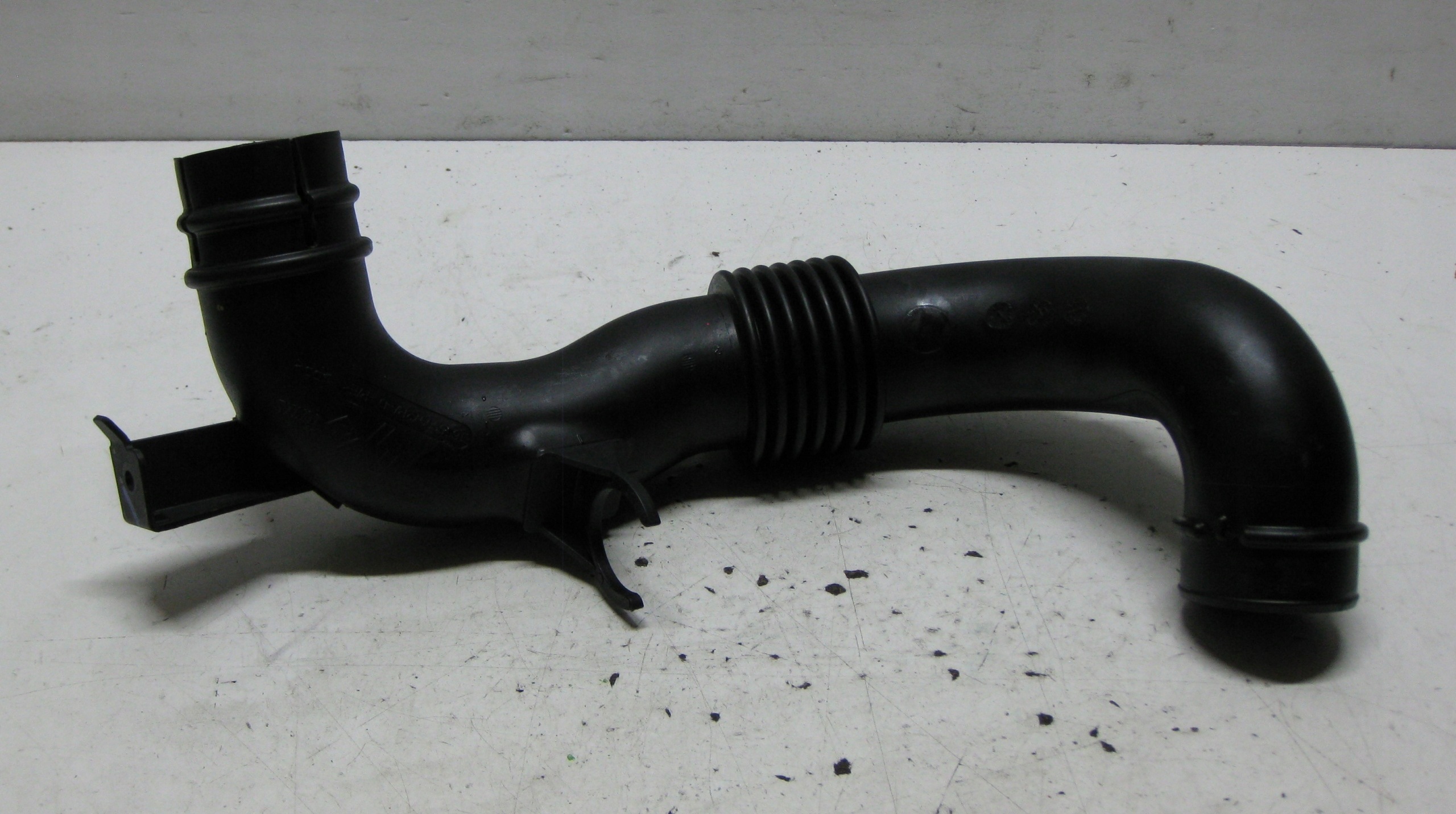 RENAULT MASTER III 2.3 DCI LIFT Schlauch luft 165550972R