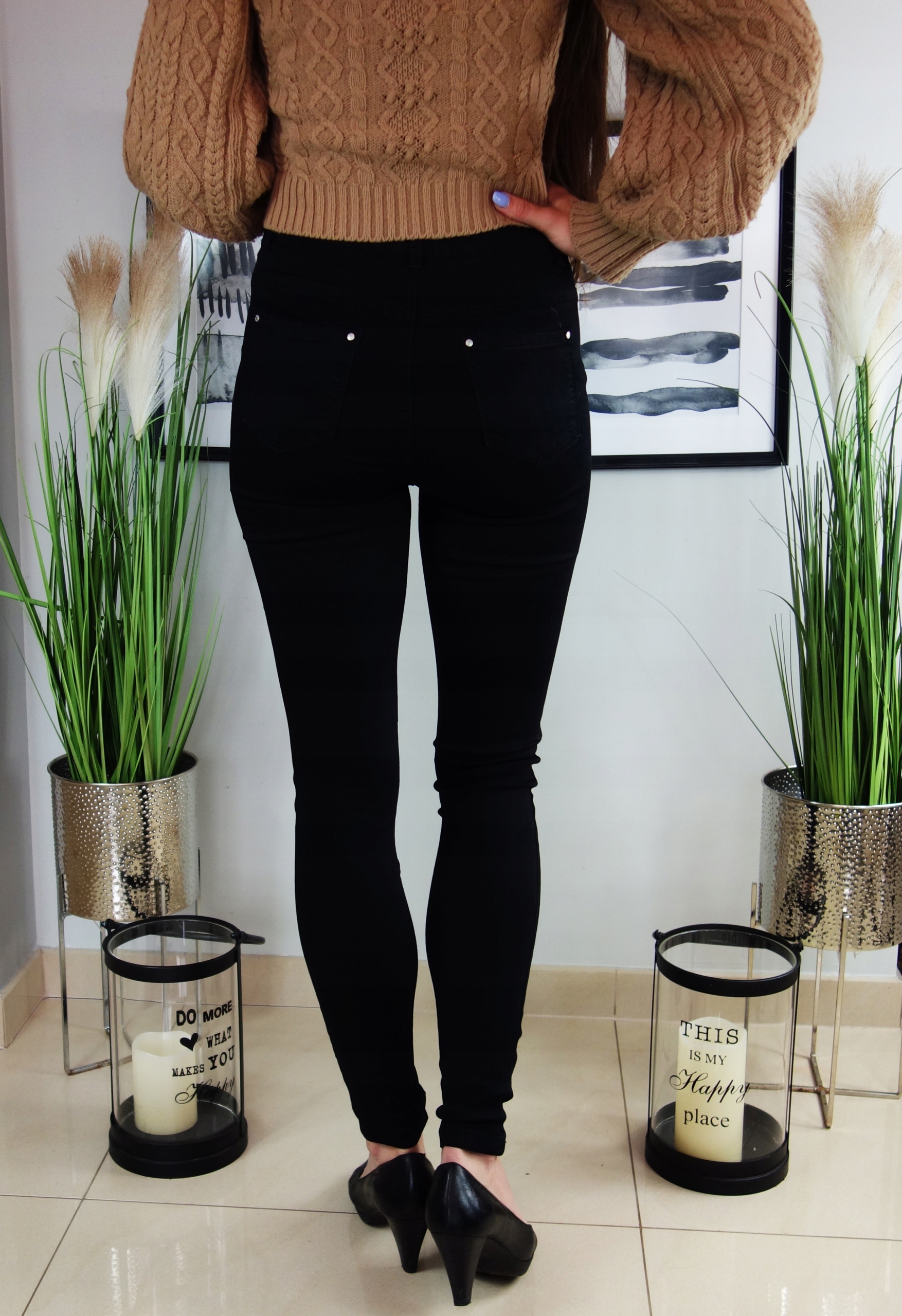 SPODNIE JEANS GOODIES CZARNE DAMSKIE RURKI Model CZARNE SPODNIE DAMSKIE