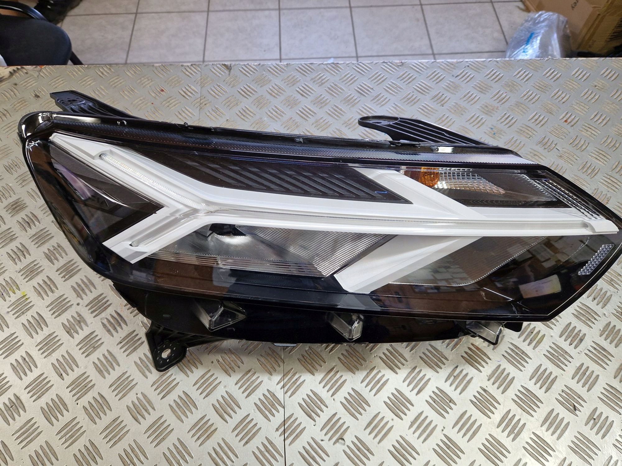 light right front LED DACIA SANDERO III JOGGER 2020R->