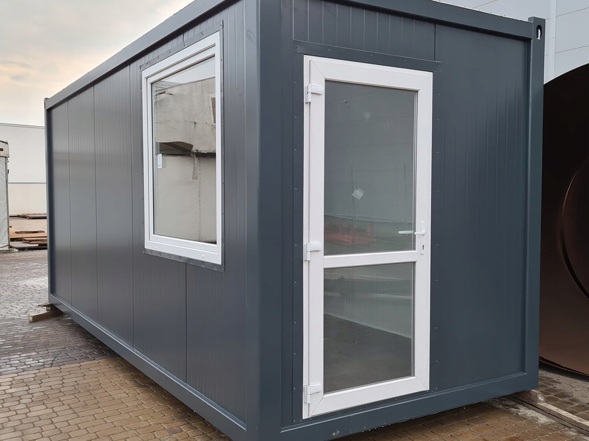 Рама морского контейнера 40 футов. Контейнеры рам. Рама контейнера 20 футов. Рама морского контейнера. 40hc контейнер.