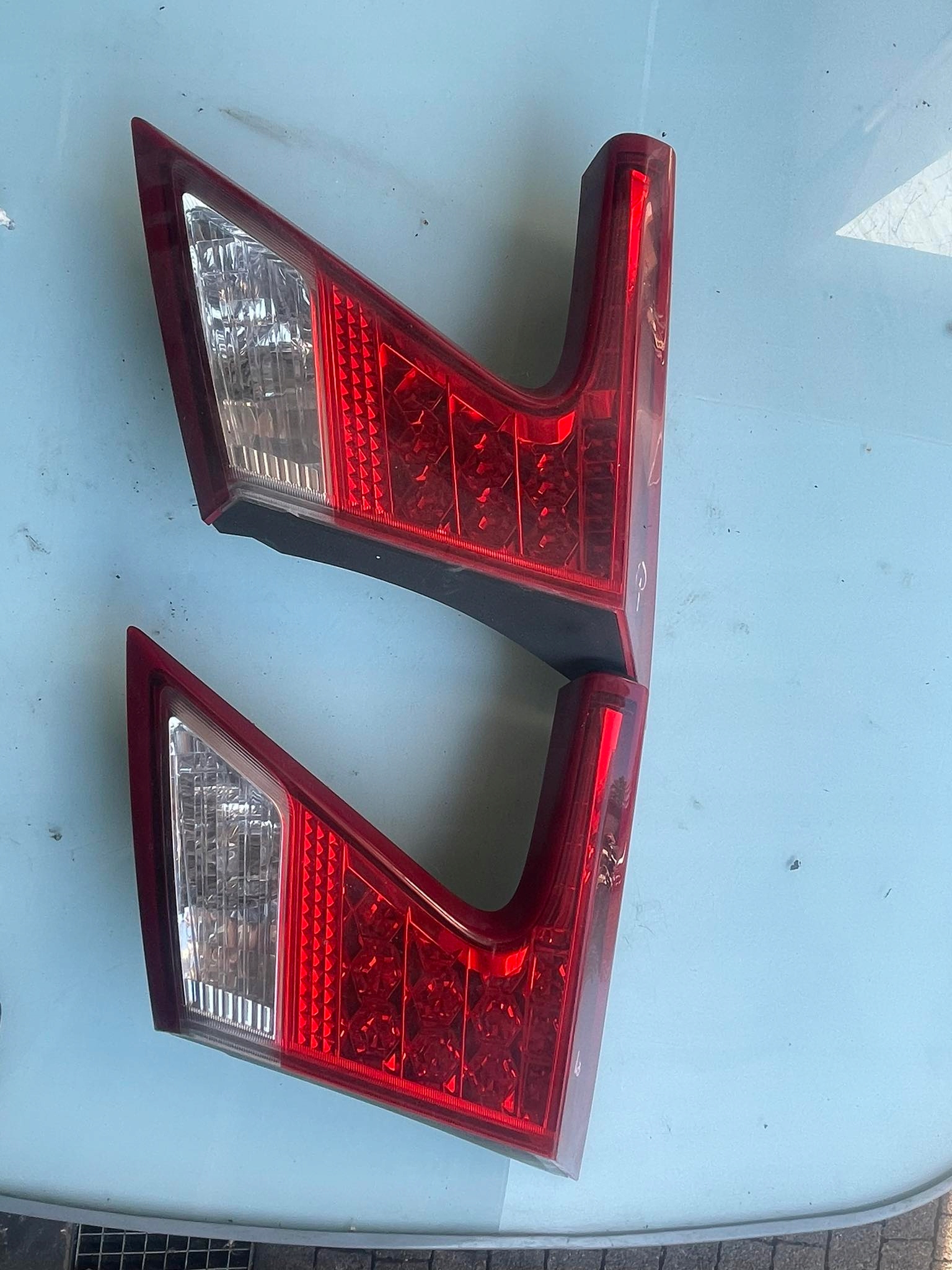 Honda Civic IX нло правая зад в крышке багажника 2012-15
