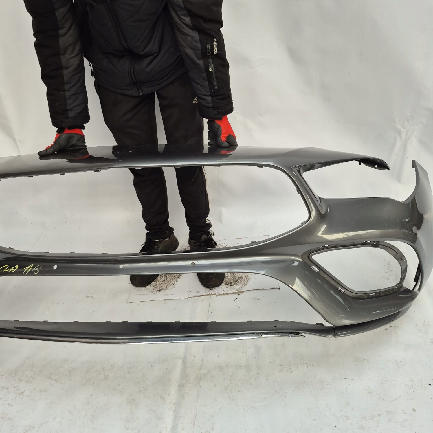 MERCEDES CLA II 2 C118 AMG 19-23 bumper front front PDC