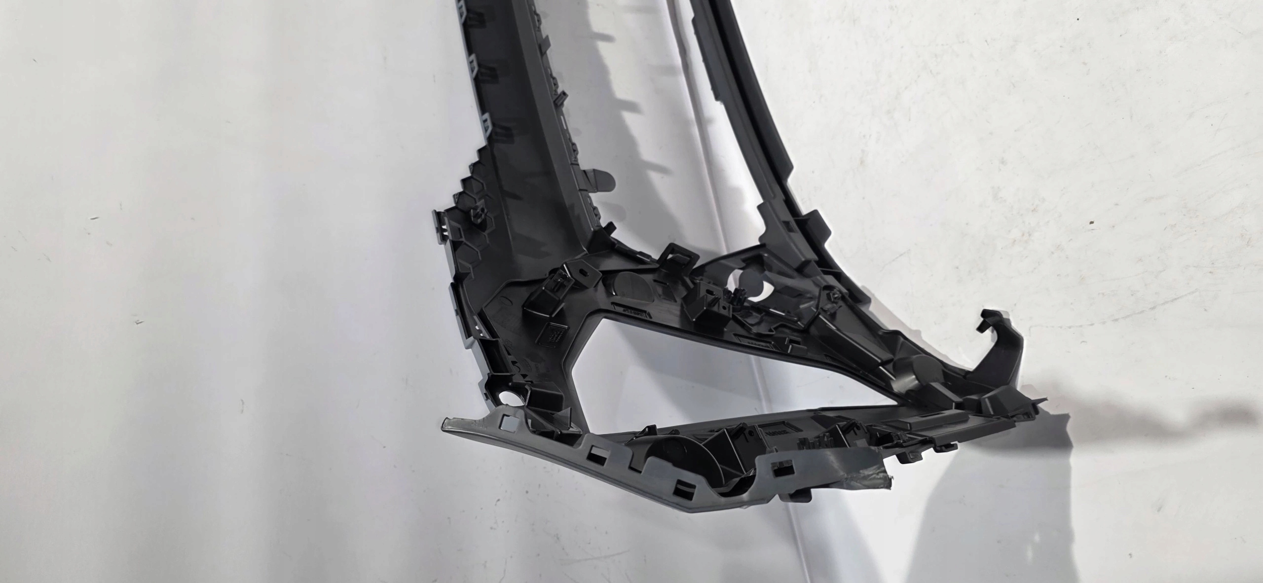 Frontstoßstange RENAULT SCENIC V E-TECH 23- 4XPDC neu Original 622228971R