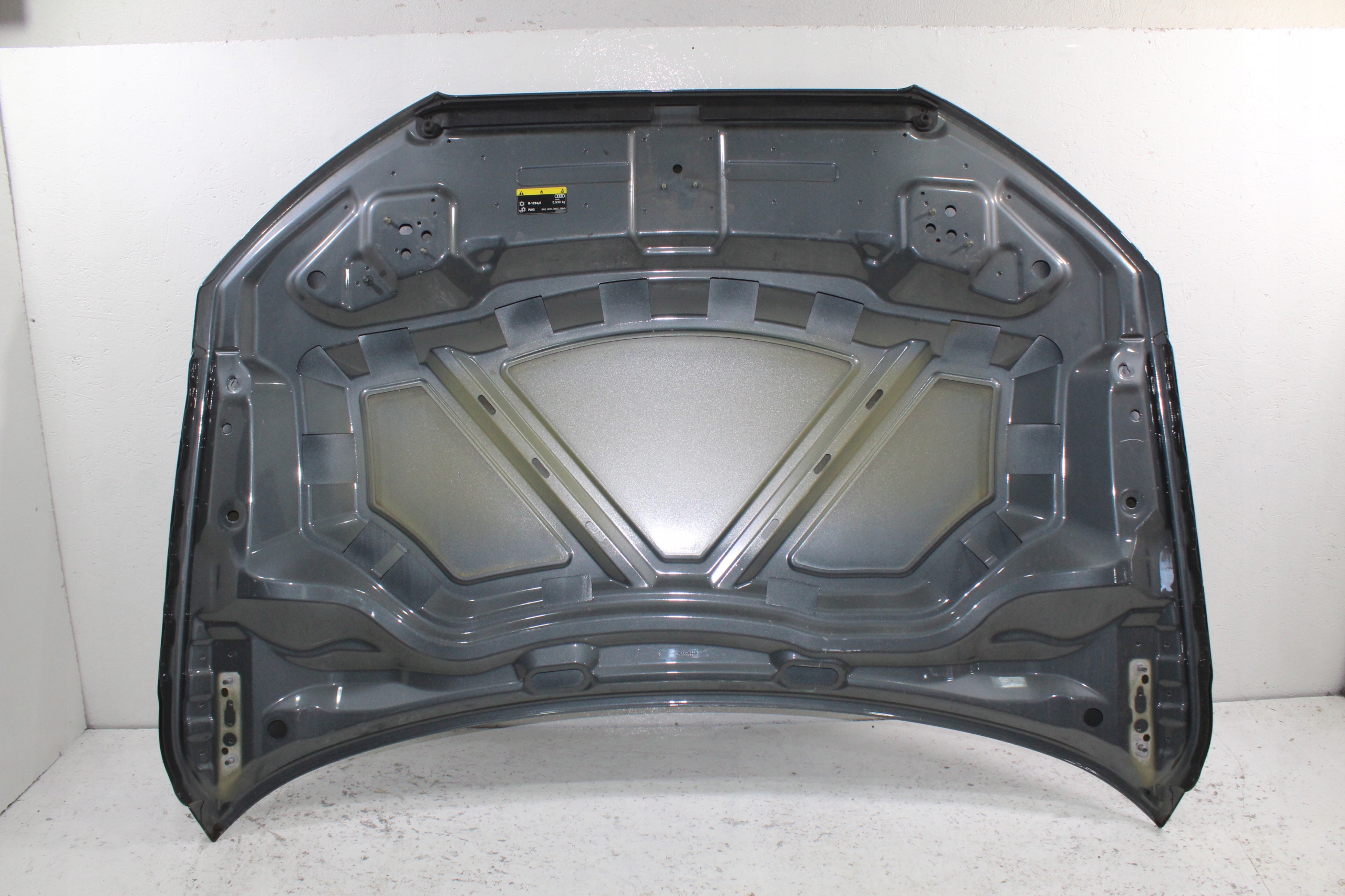 Audi Q3 8U0 Cofano 8U0823155A