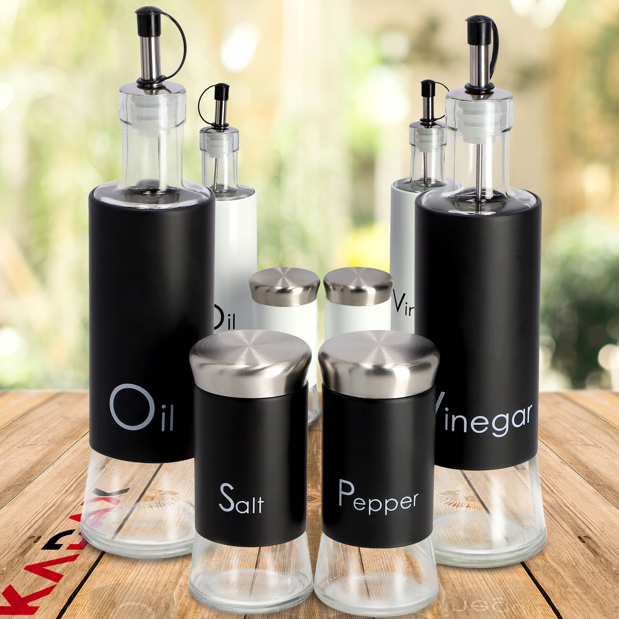 SOLNICZKA PRZYPRAWNIK NA SÓL CZARNY POJEMNIK 150ml Liczba elementów w zestawie 1