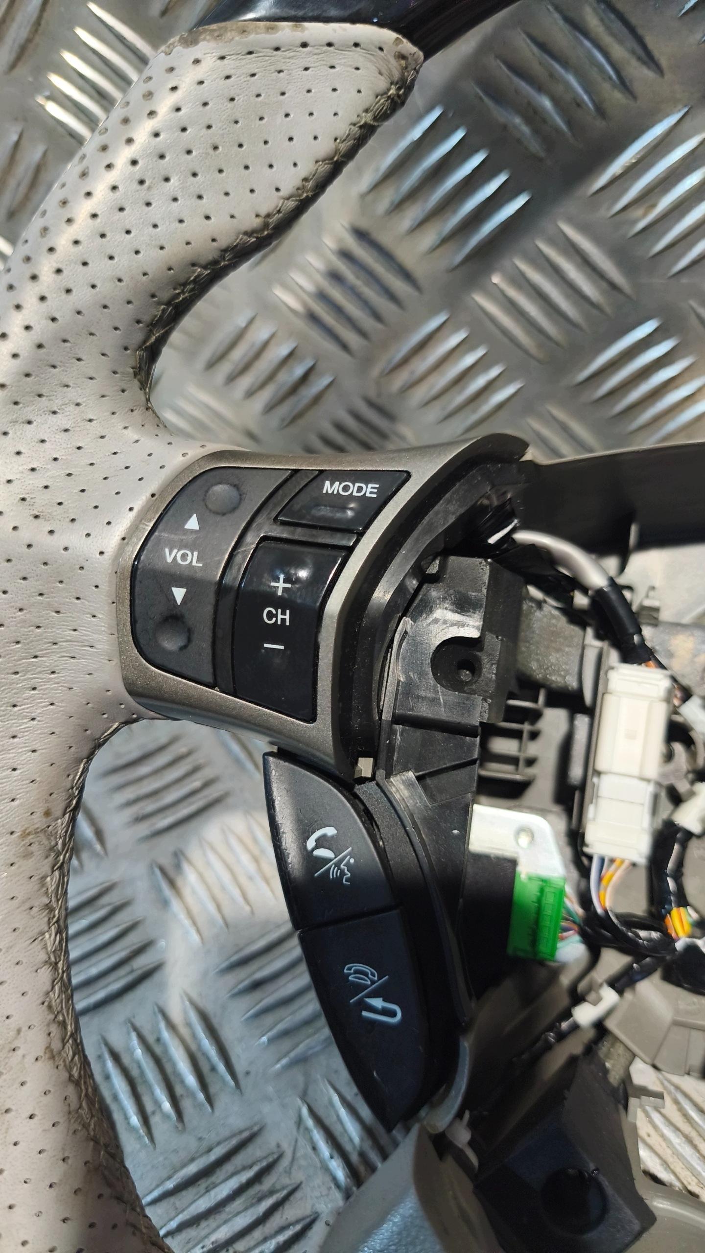 steering wheel, ACURA RL 3.7B V6 2009r
