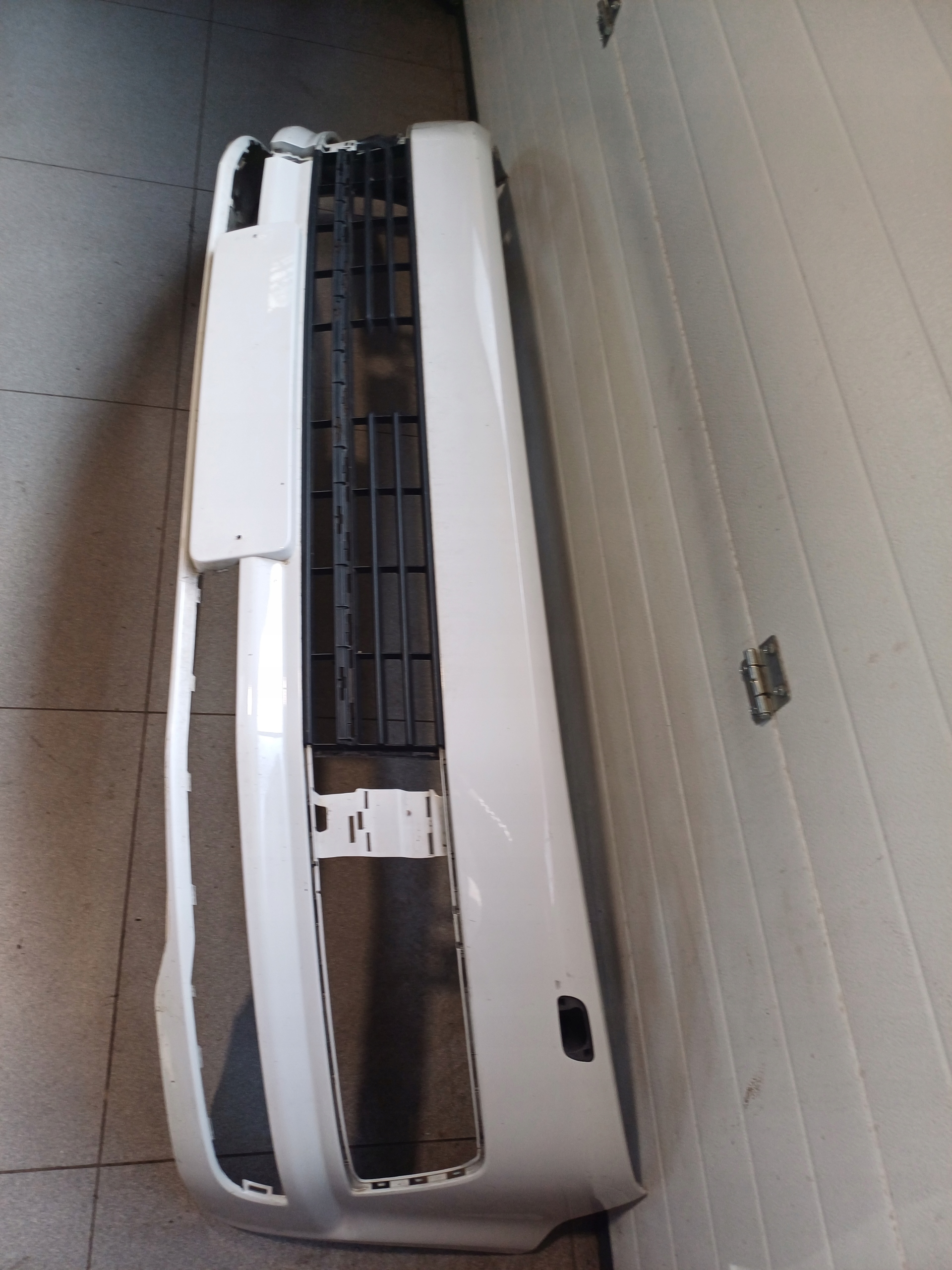 nárazník předek přední VW T6 MULTIVAN 7E5 7E5807221D
