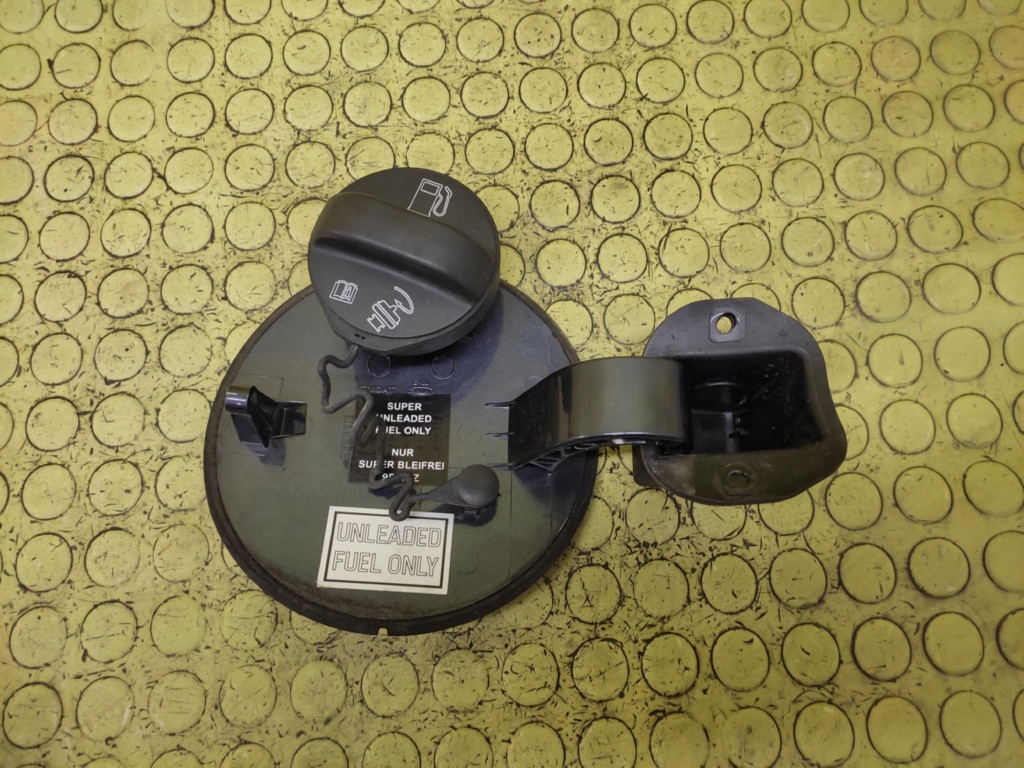 CHEVROLET CAPTIVA Volet trappe carburant Carburant