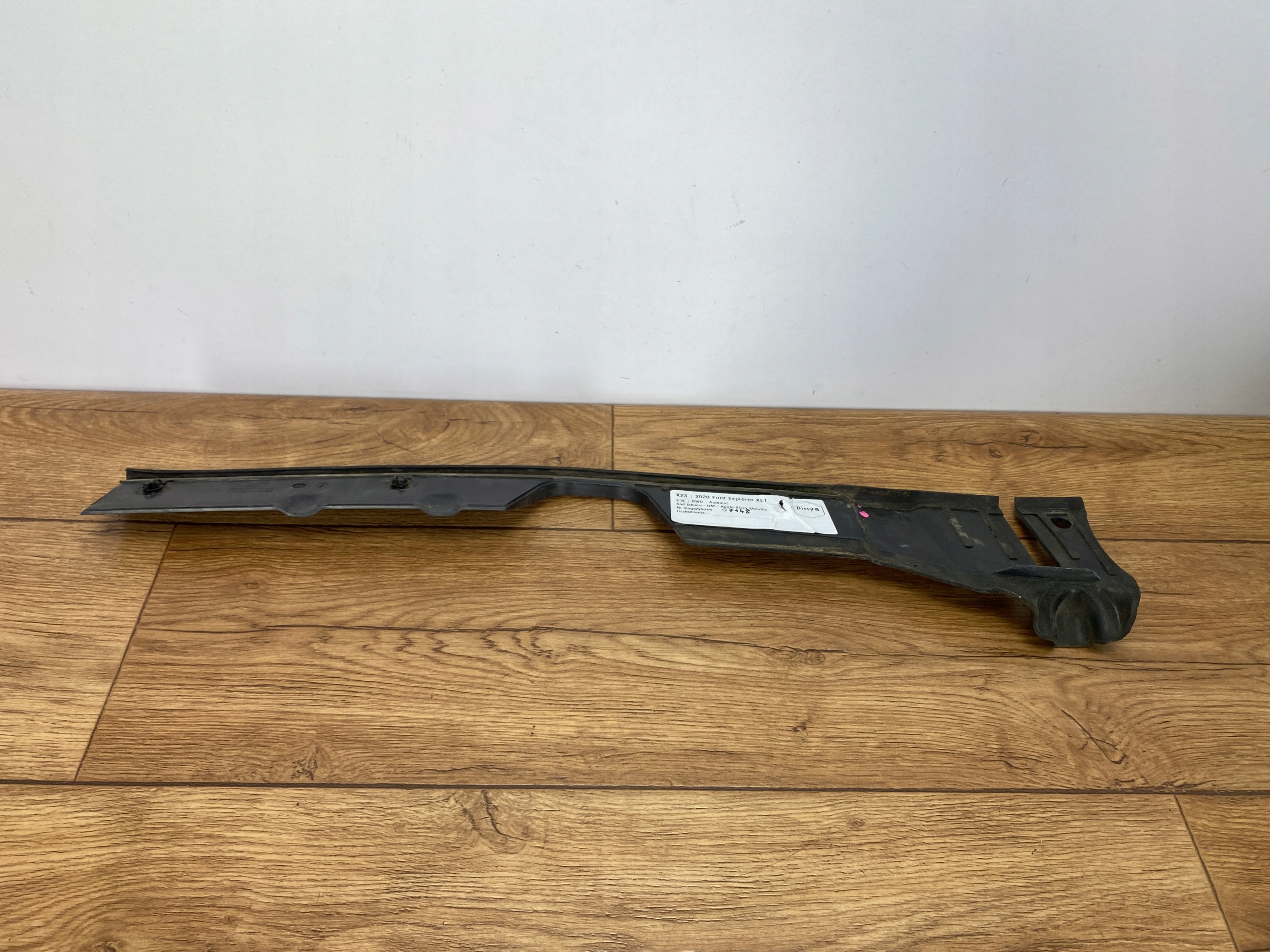 cover plastic bonnet rear part Ford Explorer MK6 2020+ USA